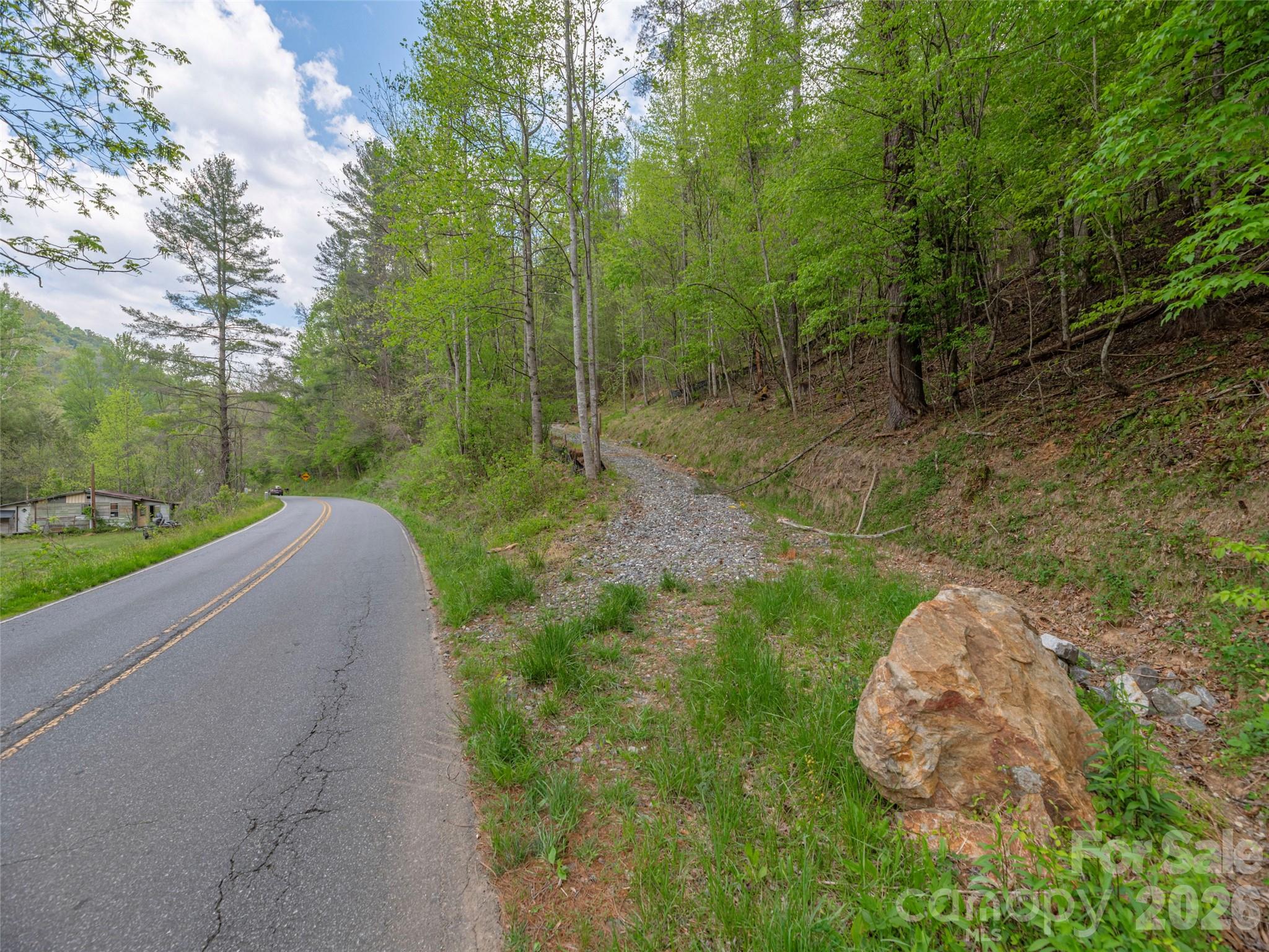 000 Caney Fork Road Property Photo 1