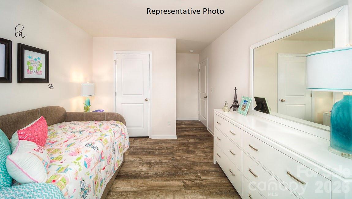 1371 Mammoth Road Property Photo 32