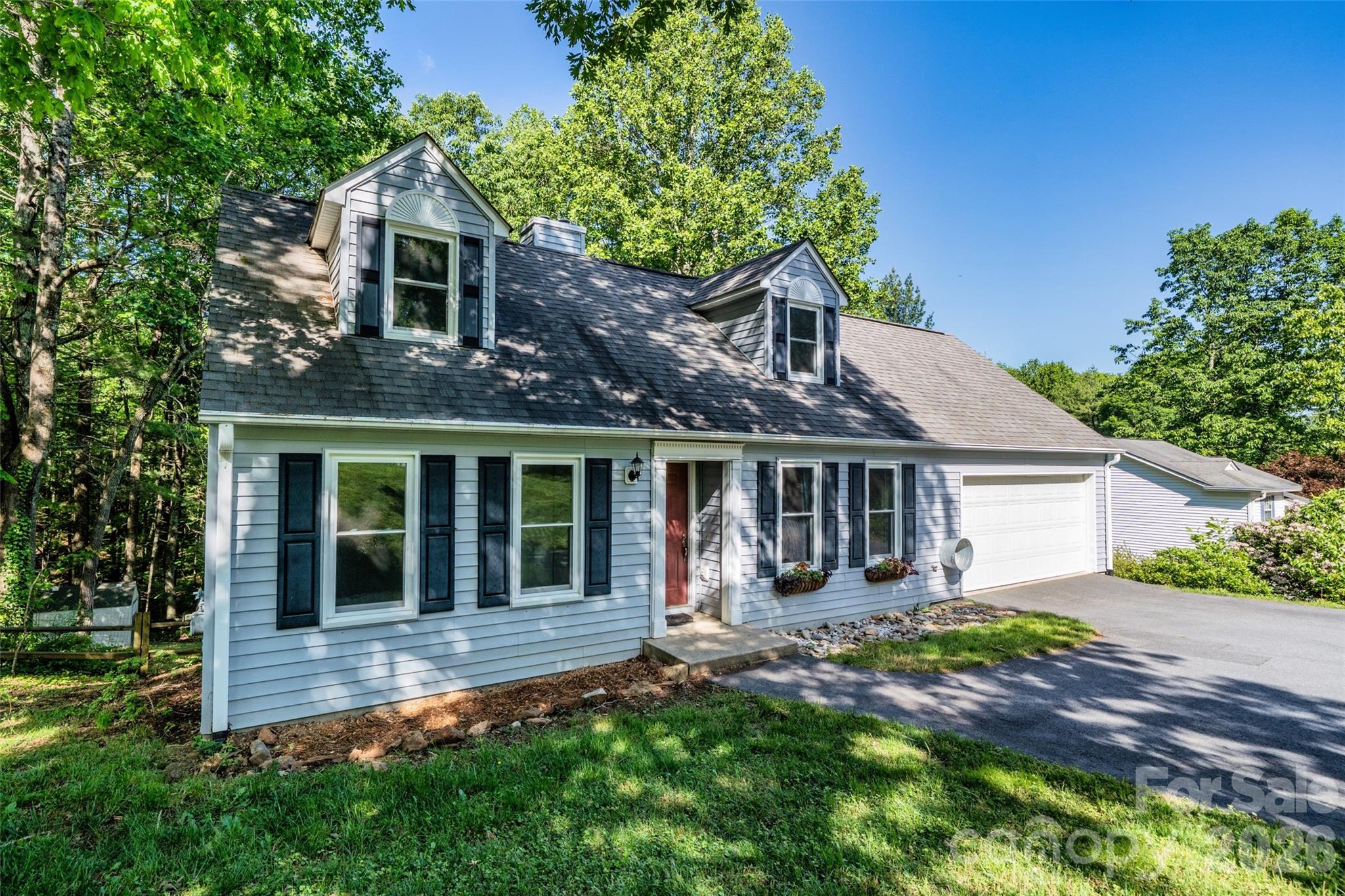 18 Tarragon Place Property Photo 2