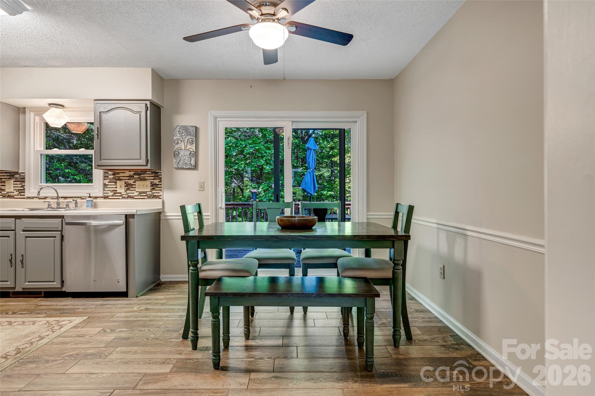 18 Tarragon Place Property Photo 14