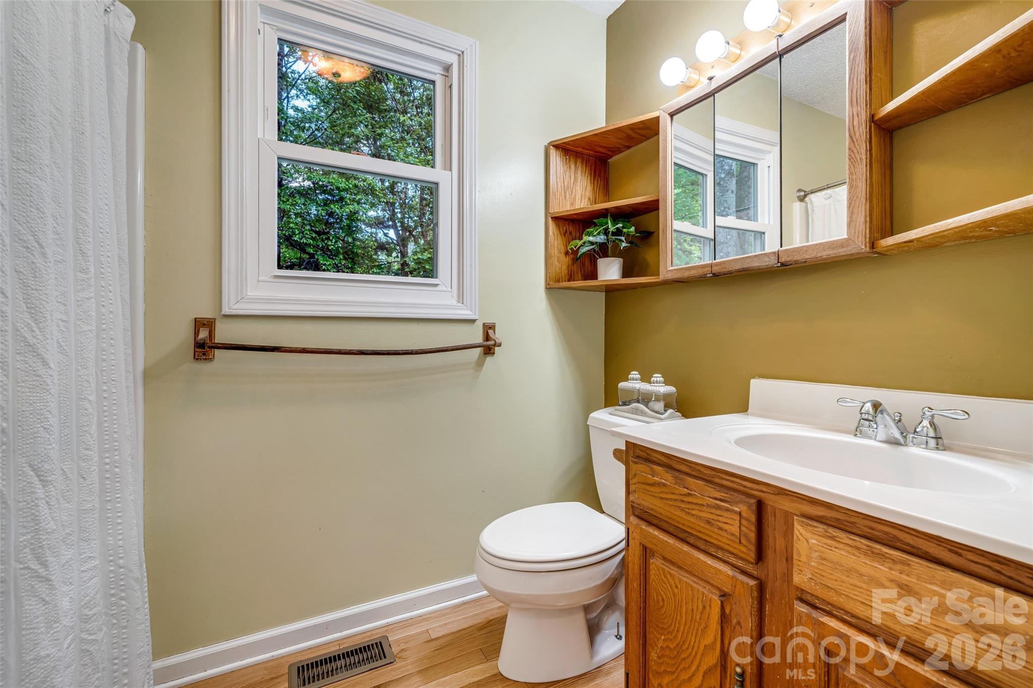 18 Tarragon Place Property Photo 19