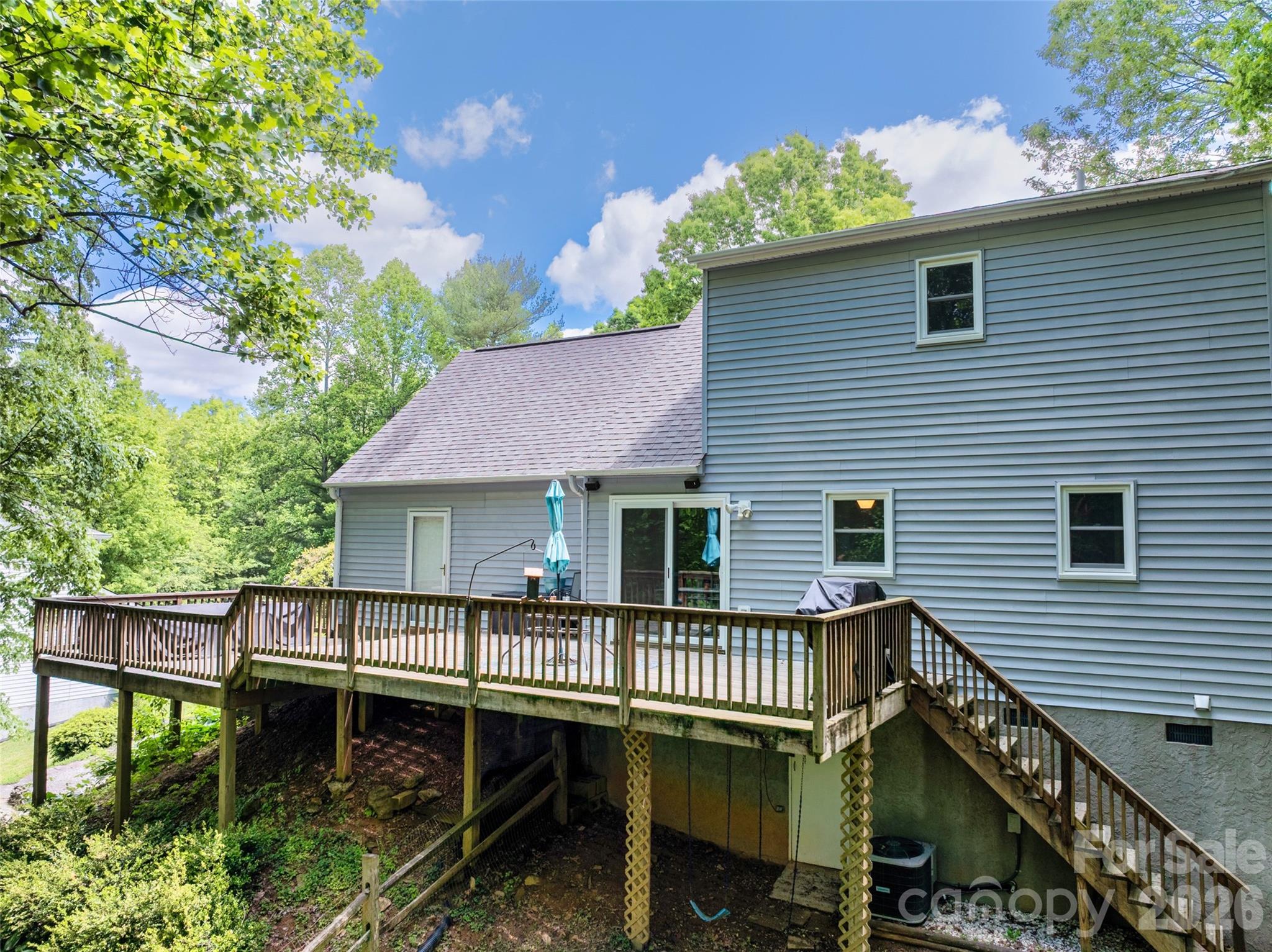 18 Tarragon Place Property Photo 47