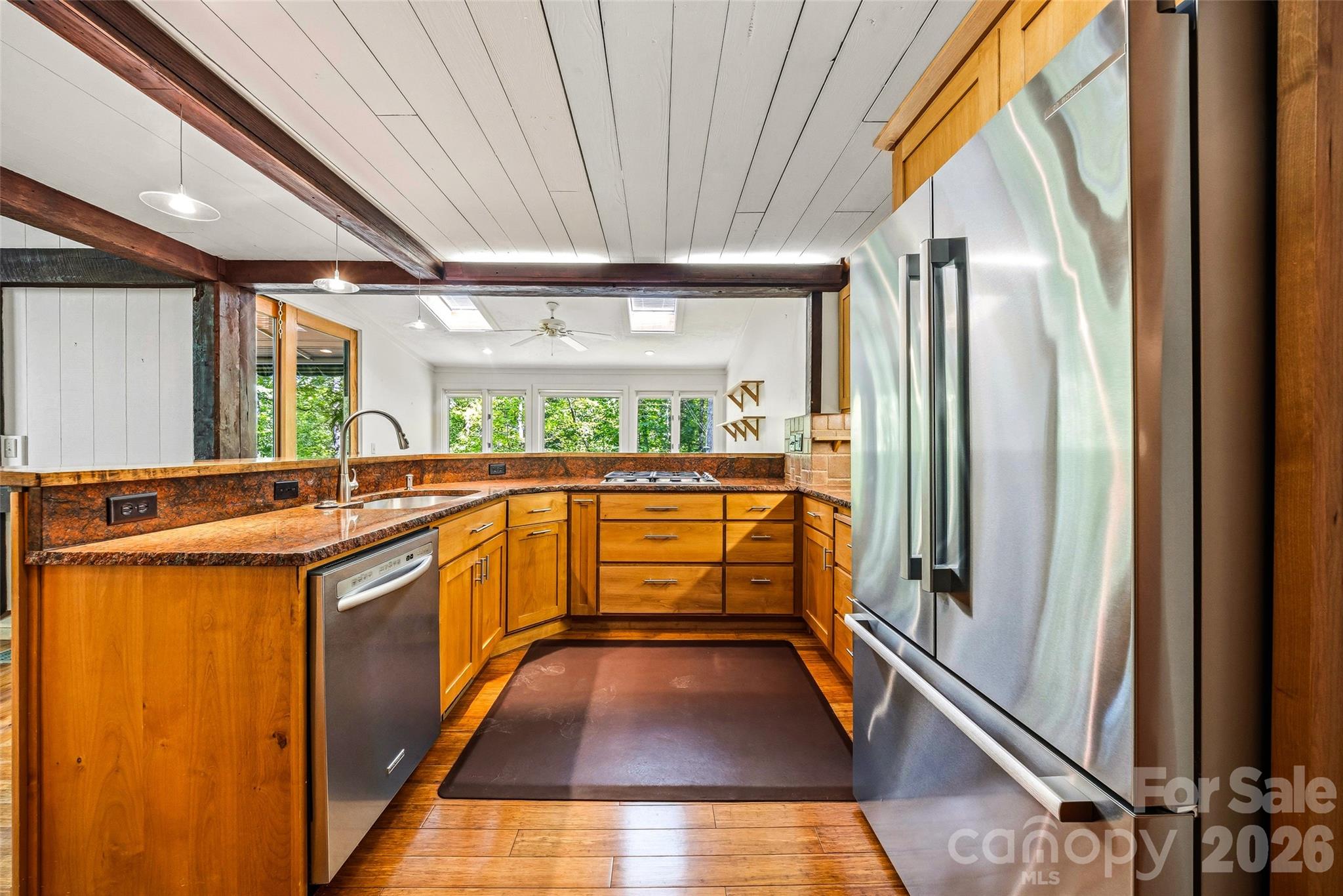 33 Southerland Road Property Photo 9