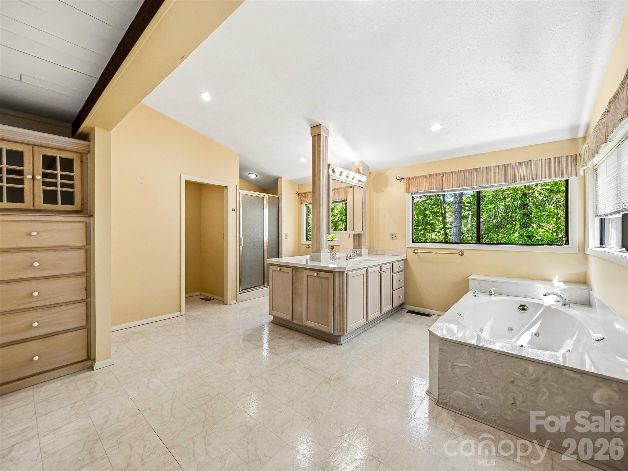 33 Southerland Road Property Photo 15