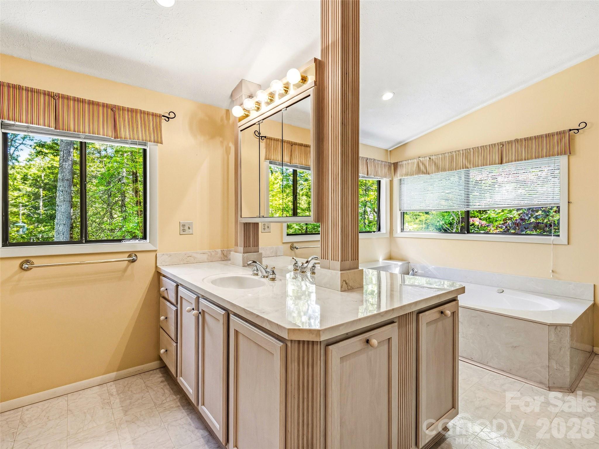 33 Southerland Road Property Photo 16
