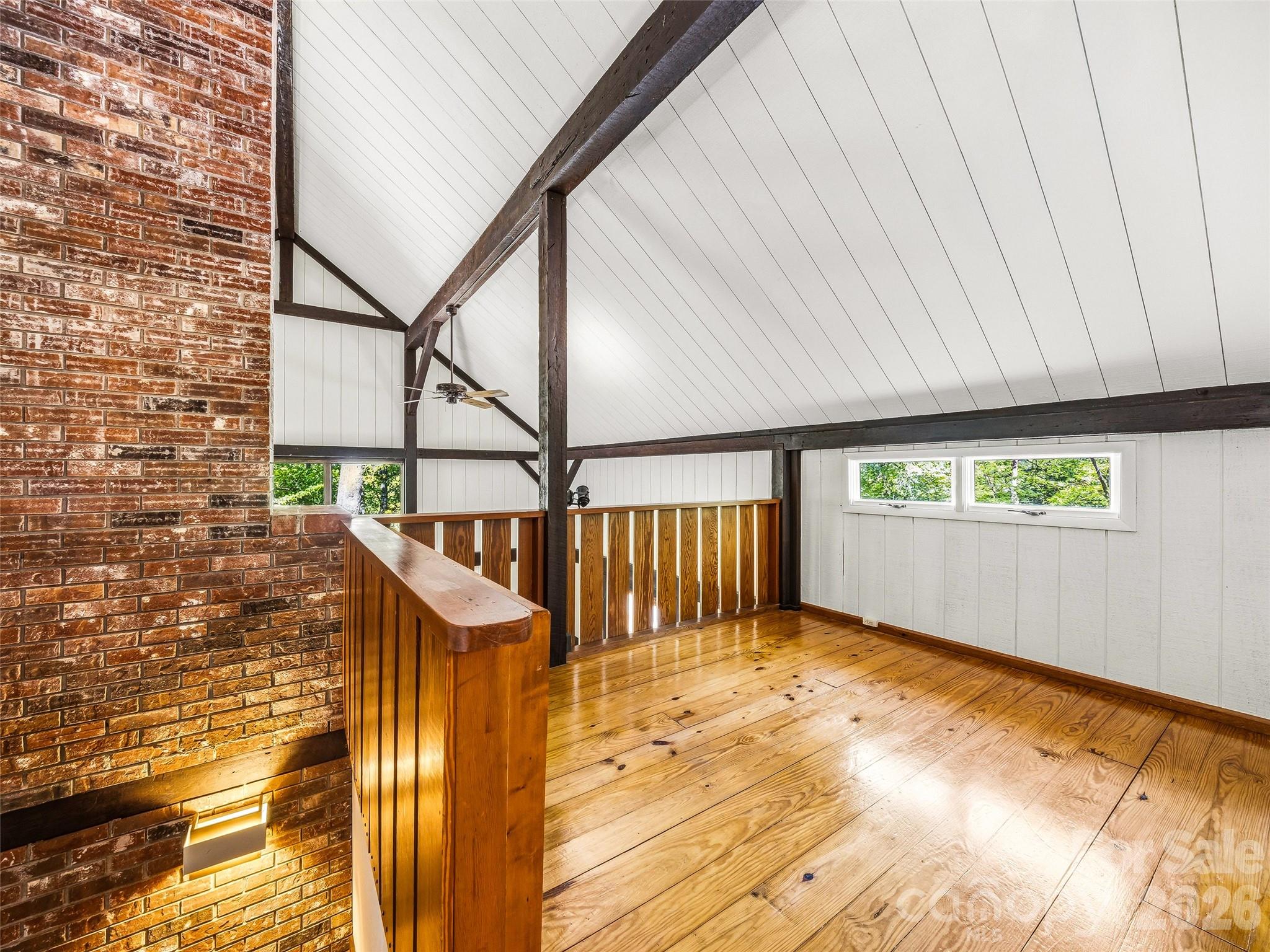33 Southerland Road Property Photo 18