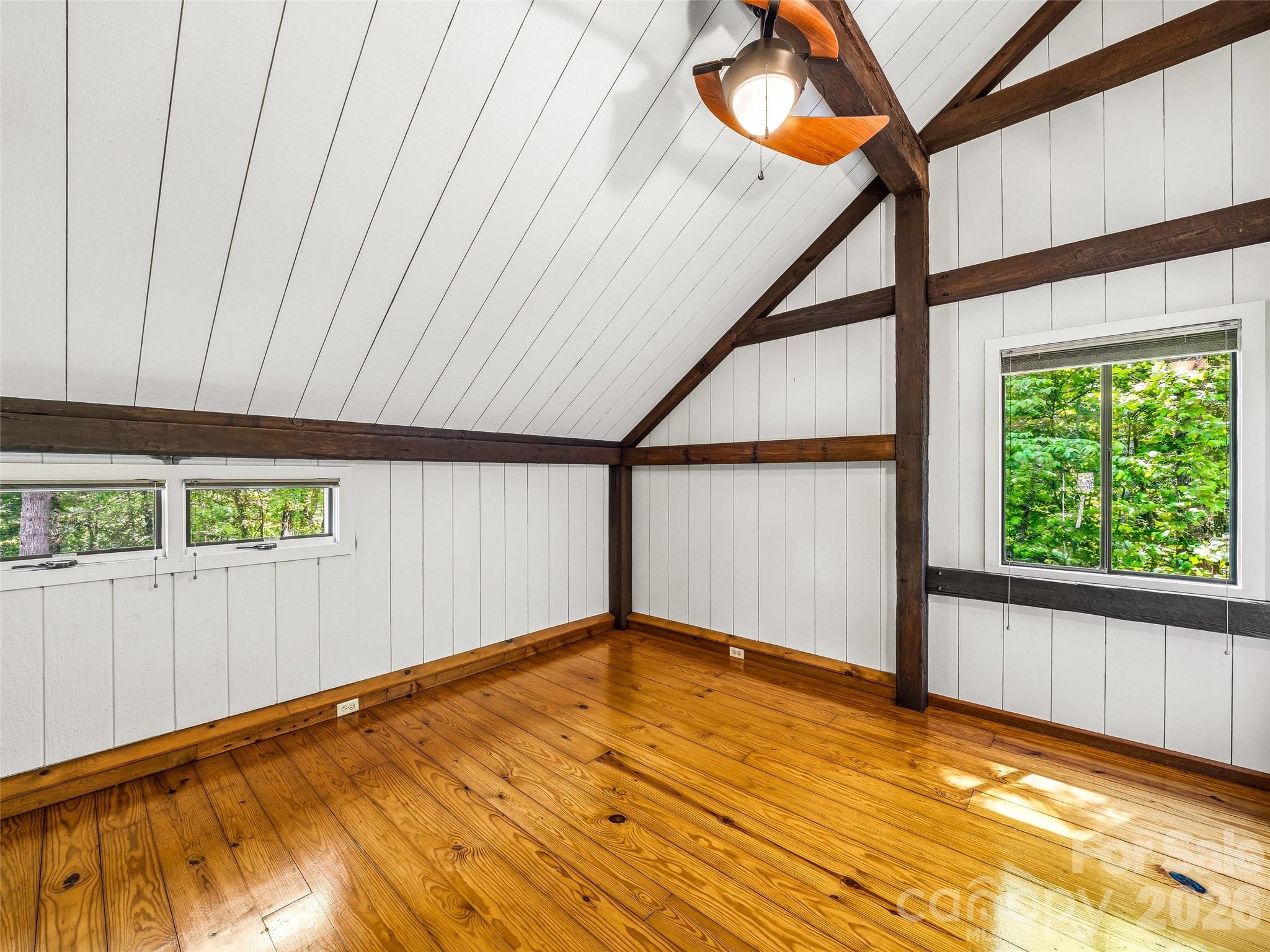 33 Southerland Road Property Photo 19