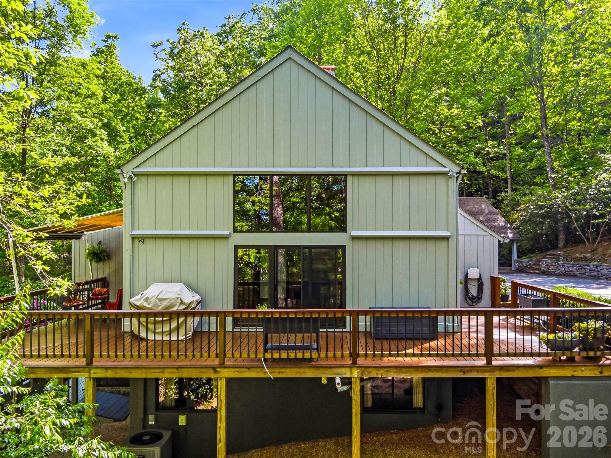 33 Southerland Road Property Photo 31