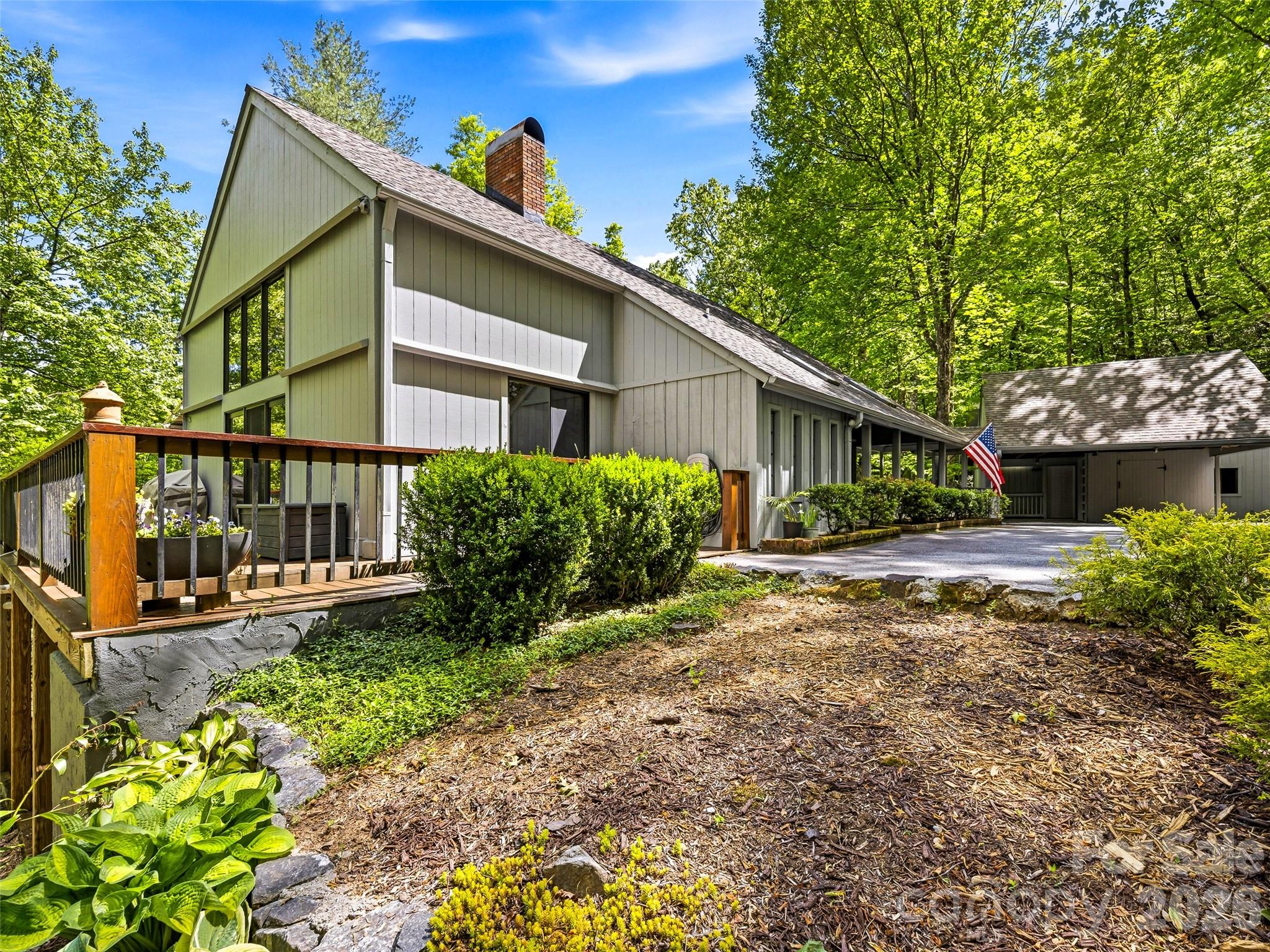 33 Southerland Road Property Photo 34