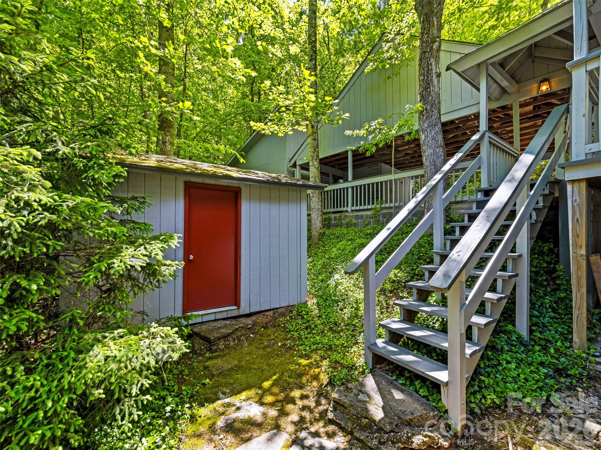 33 Southerland Road Property Photo 44