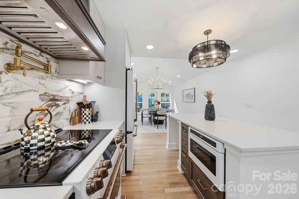 1939 Academy Street Property Photo 9