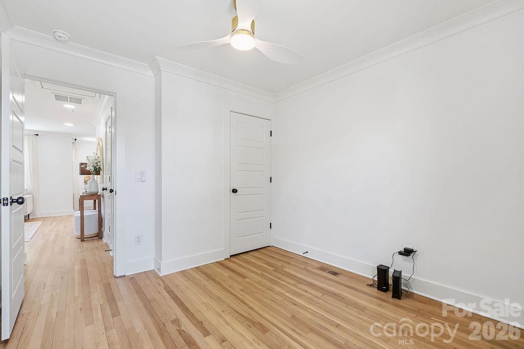 1939 Academy Street Property Photo 24