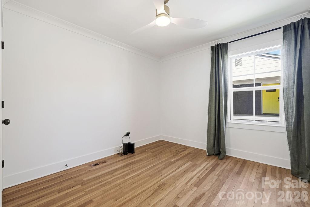 1939 Academy Street Property Photo 25