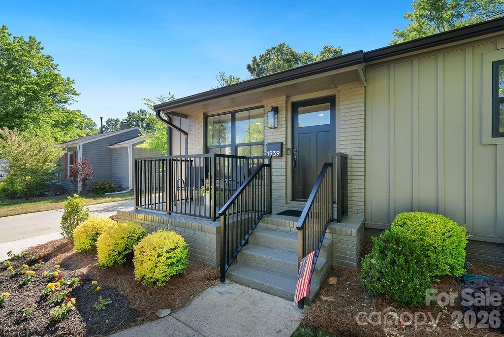 1939 Academy Street Property Photo 33