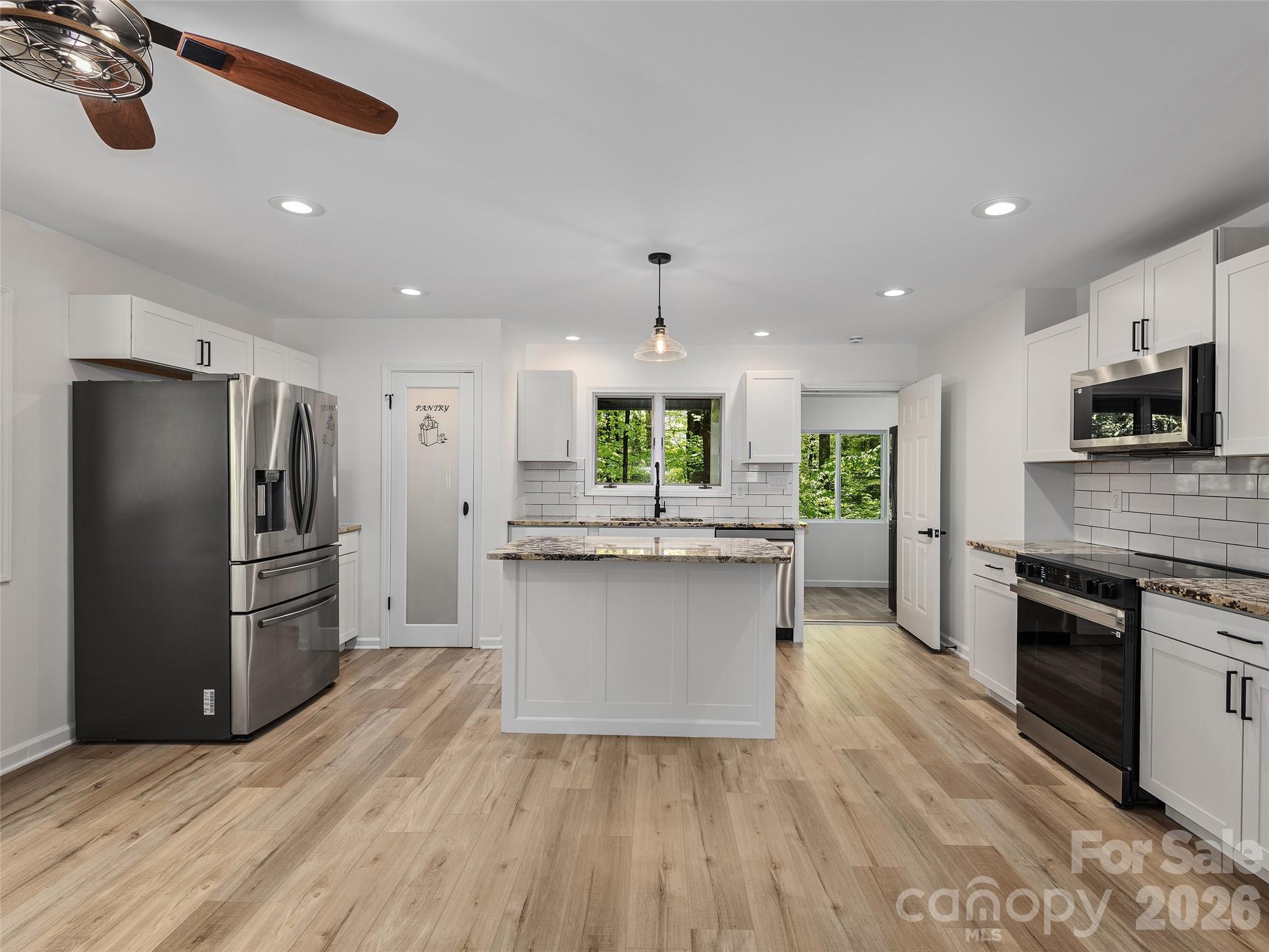 209 Ivy Hill Road Property Photo 3
