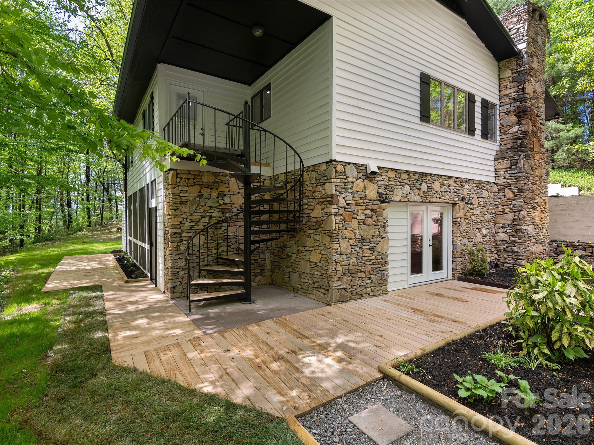 209 Ivy Hill Road Property Photo 24