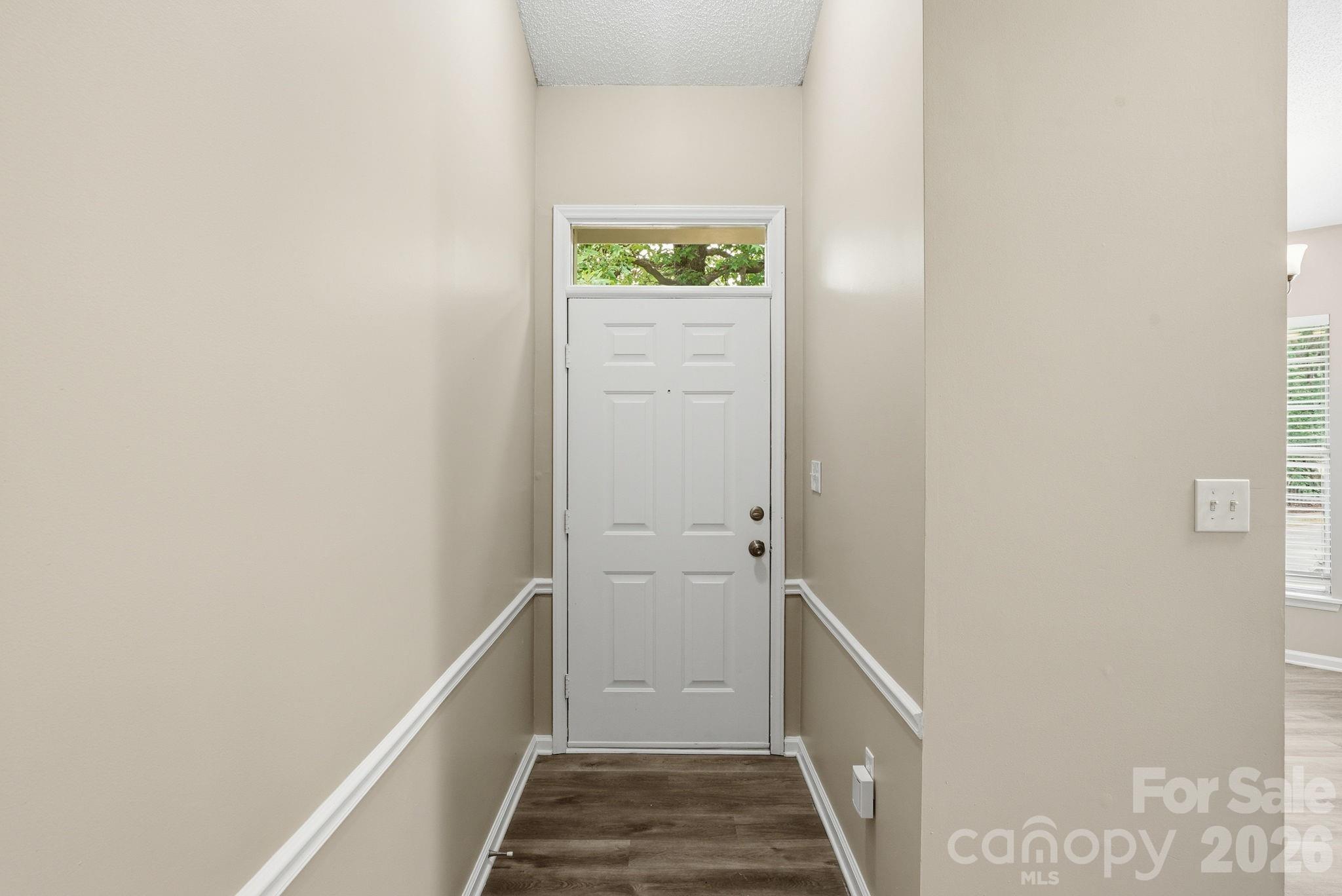 7200 Daerwood Place Property Photo 9