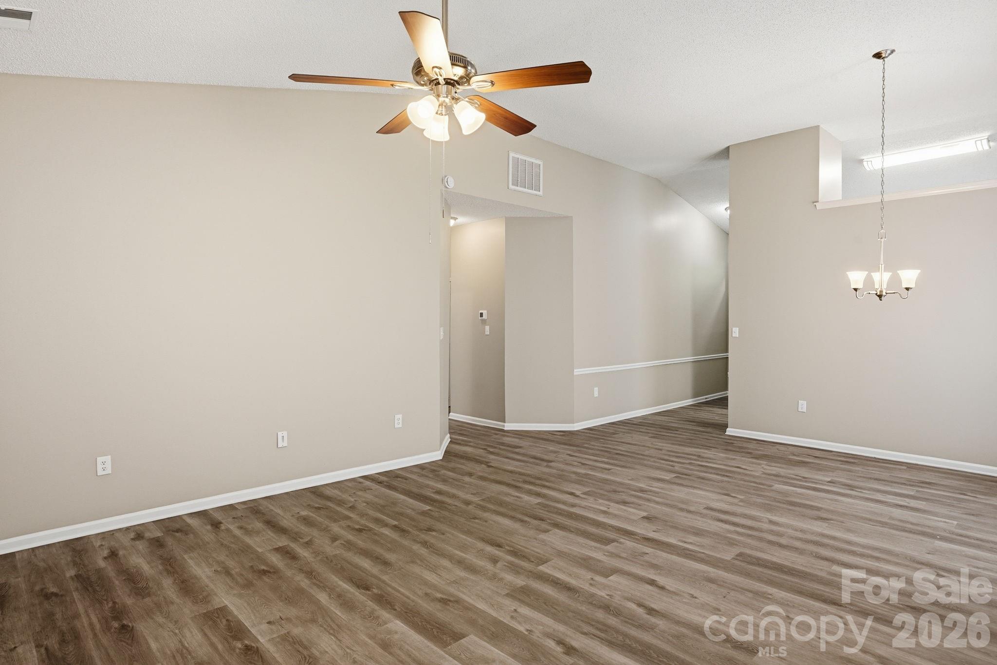 7200 Daerwood Place Property Photo 15