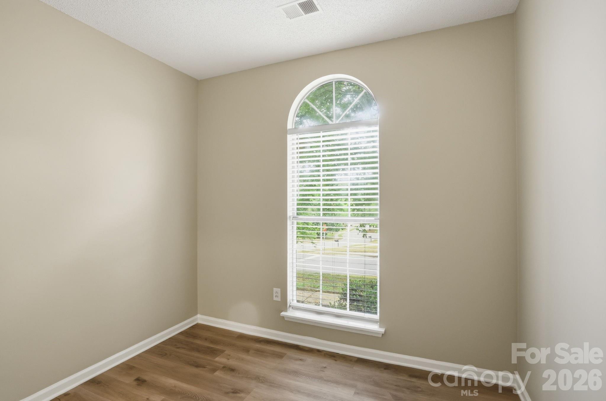 7200 Daerwood Place Property Photo 26