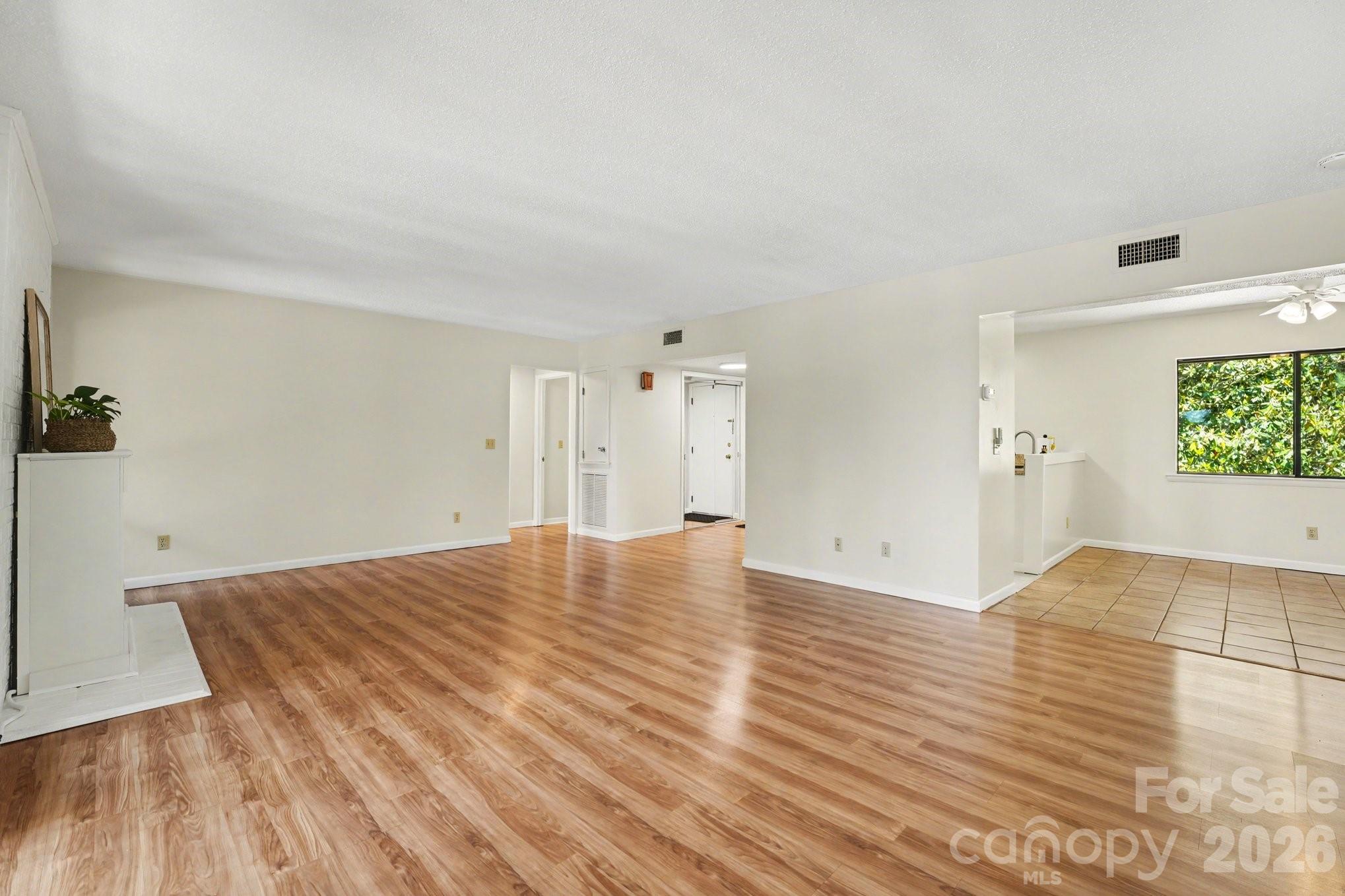 250 Sugar Gum Lane 224 Property Photo 3