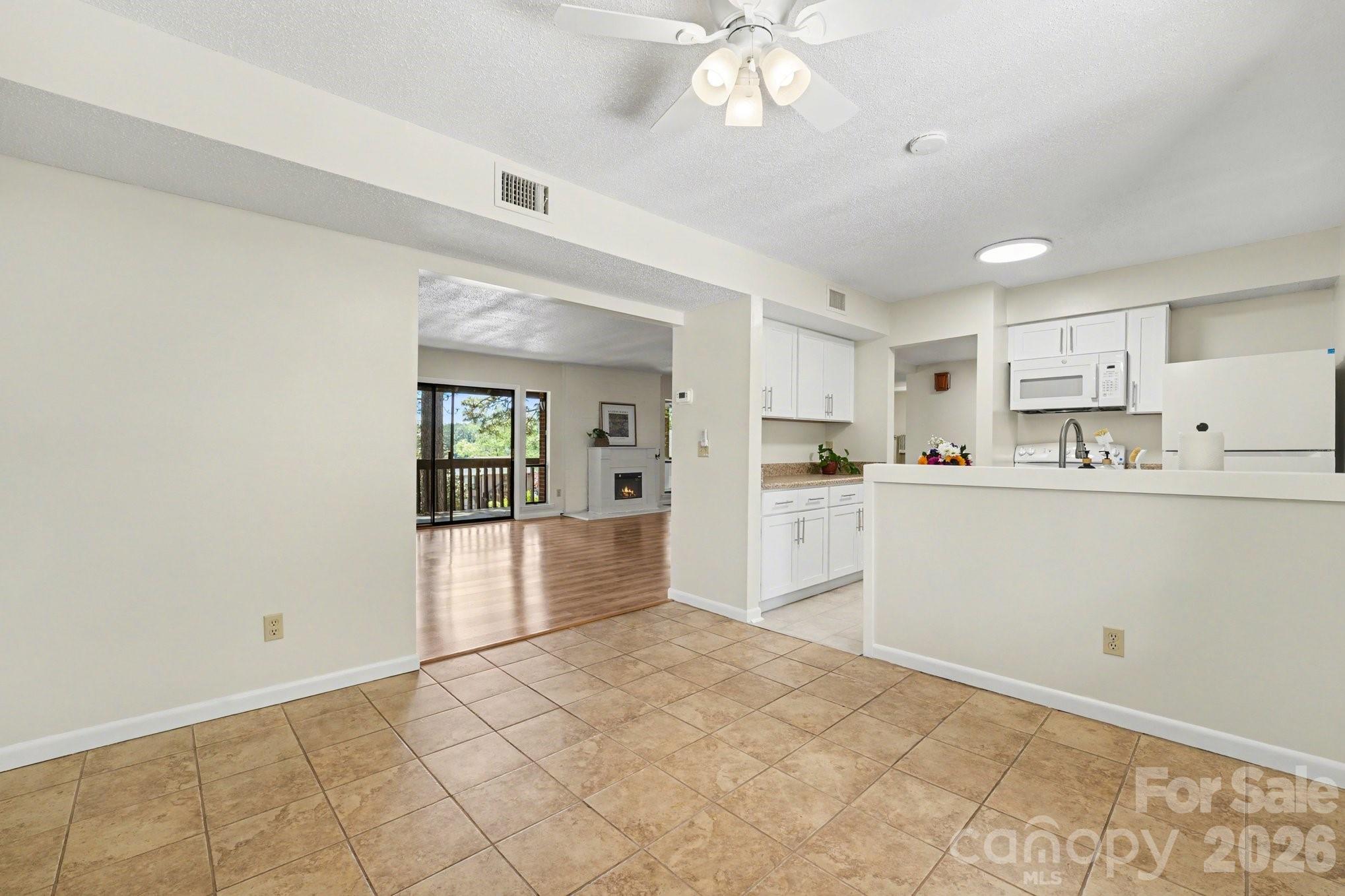 250 Sugar Gum Lane 224 Property Photo 11
