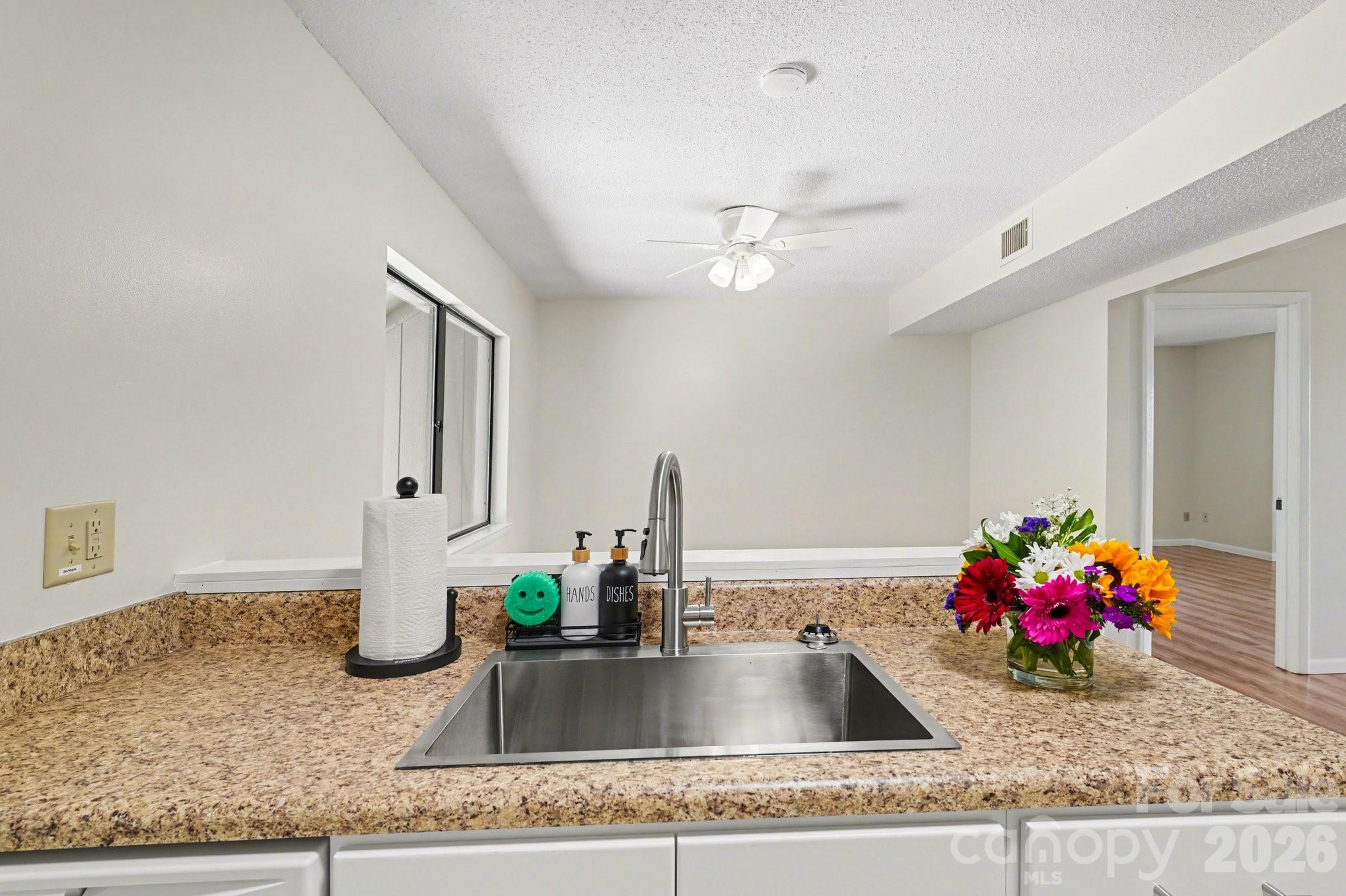 250 Sugar Gum Lane 224 Property Photo 16