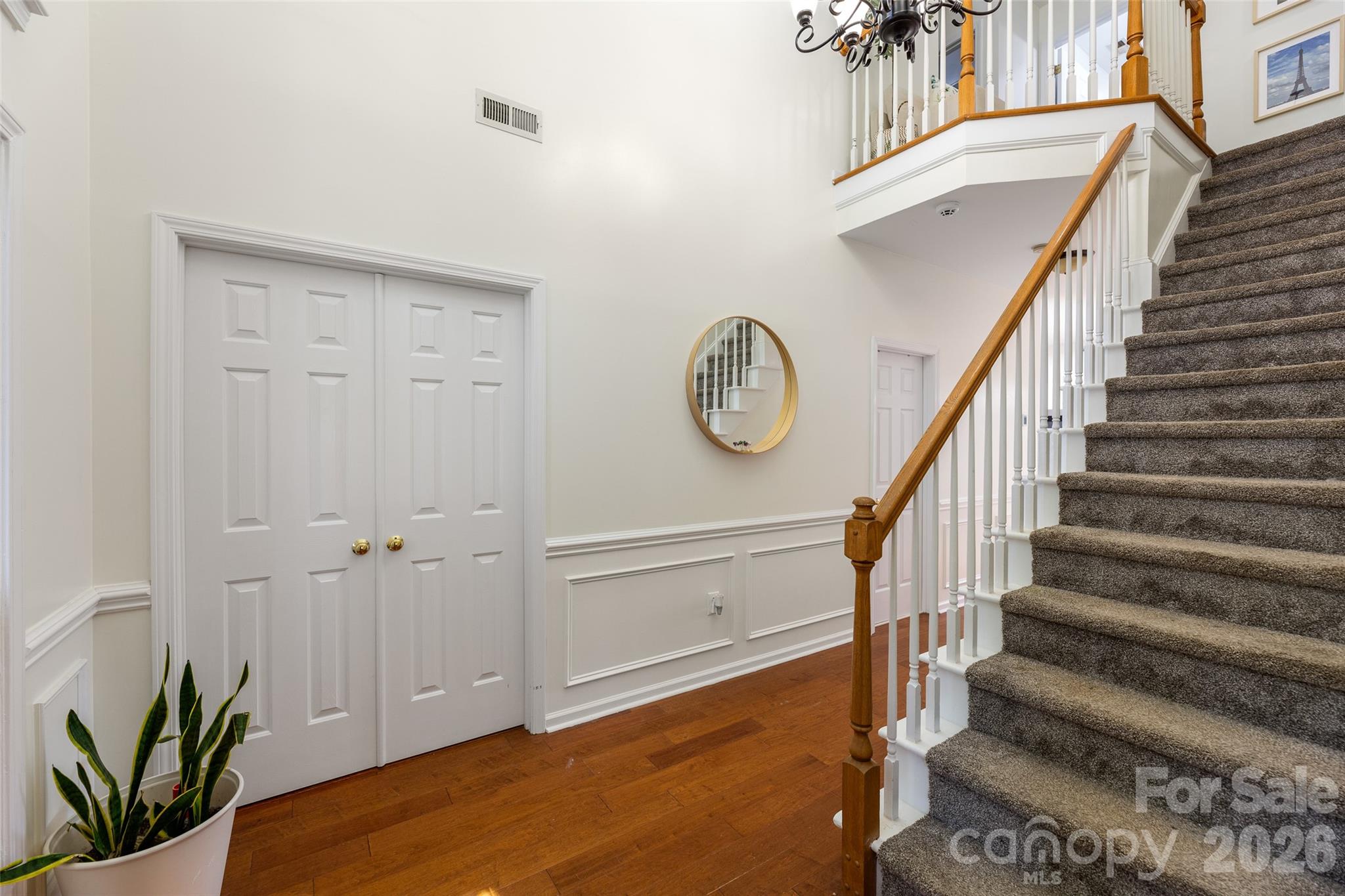 8906 Glade Court Property Photo 19