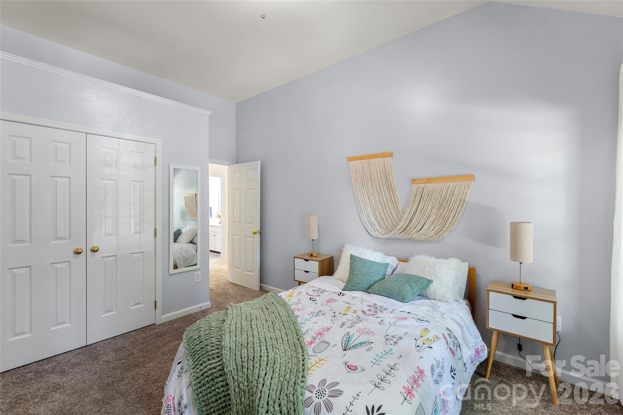 8906 Glade Court Property Photo 29