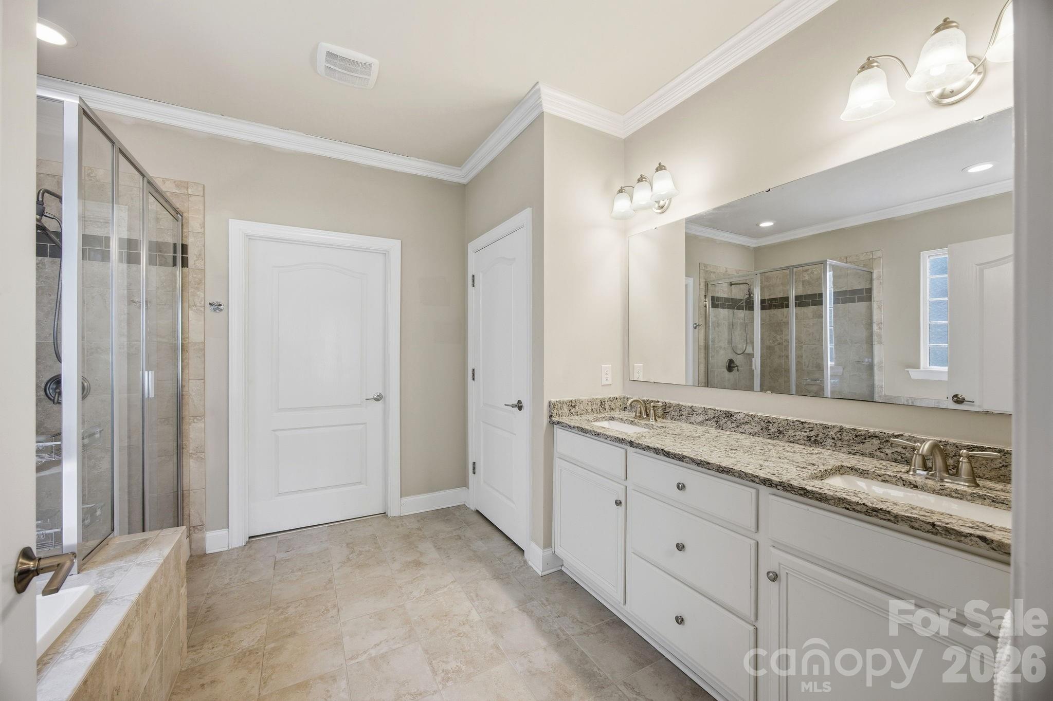 16024 Oxford Glenn Drive Property Photo 18