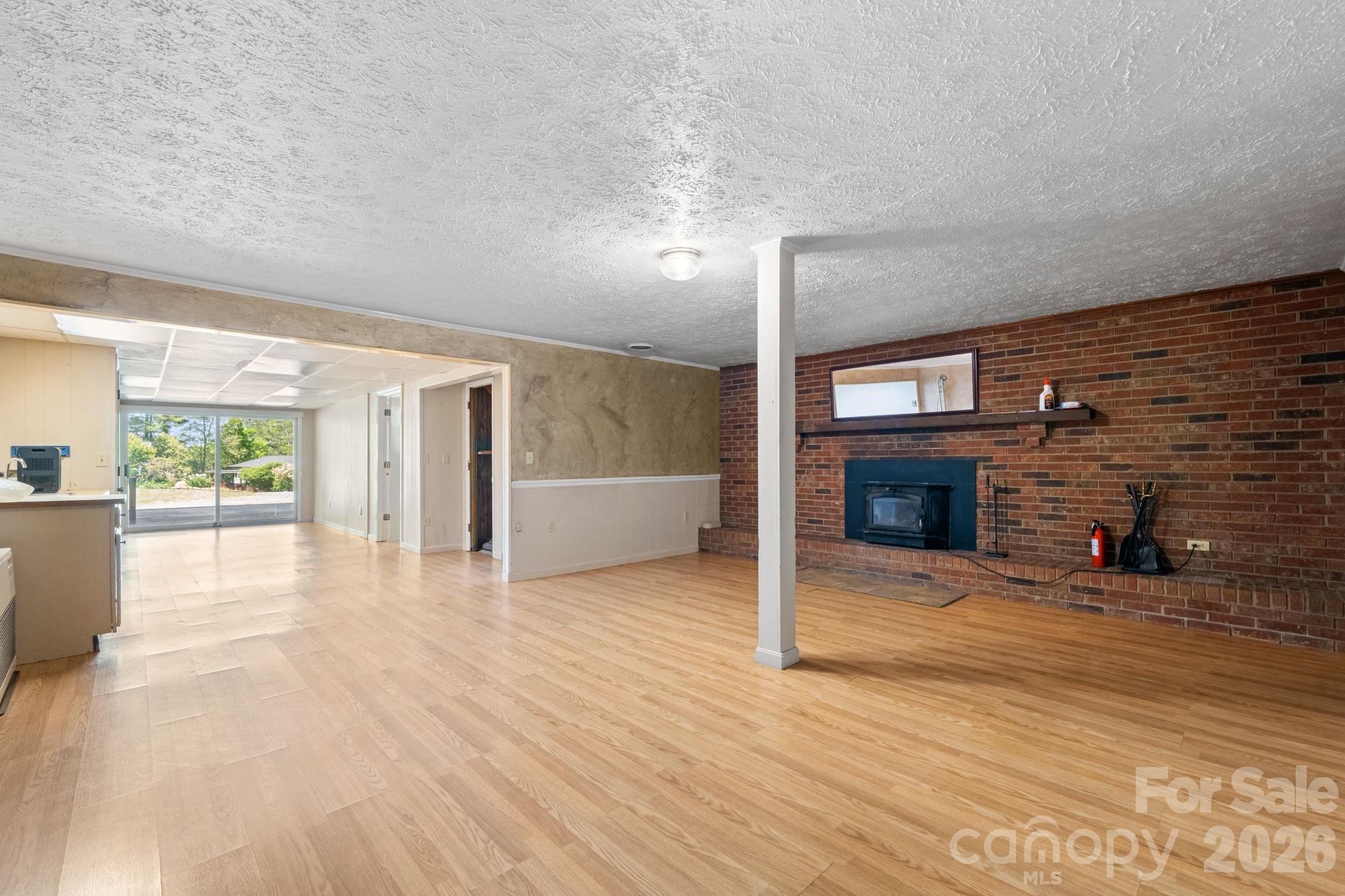 2113 White Pine Drive Property Photo 16