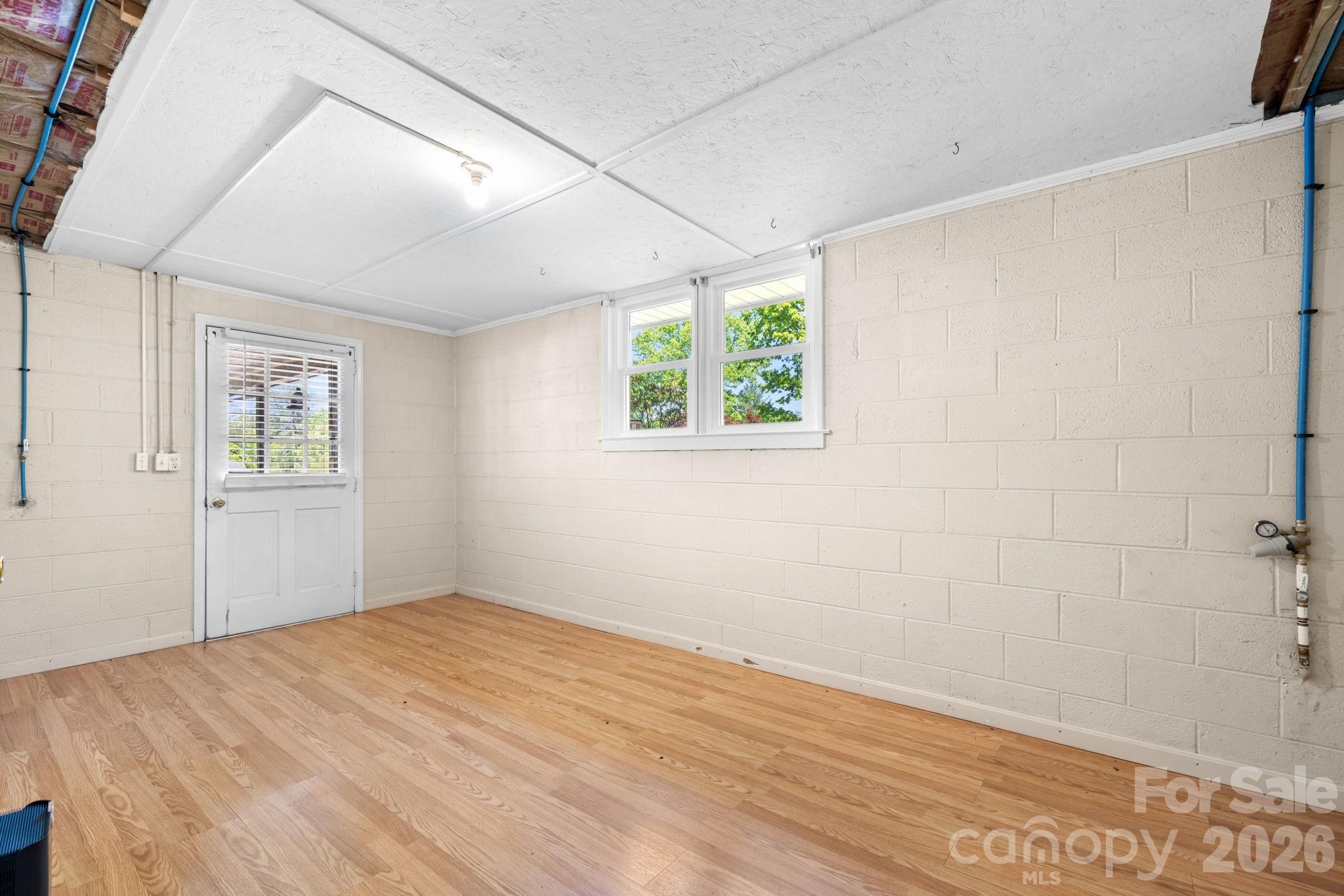 2113 White Pine Drive Property Photo 17