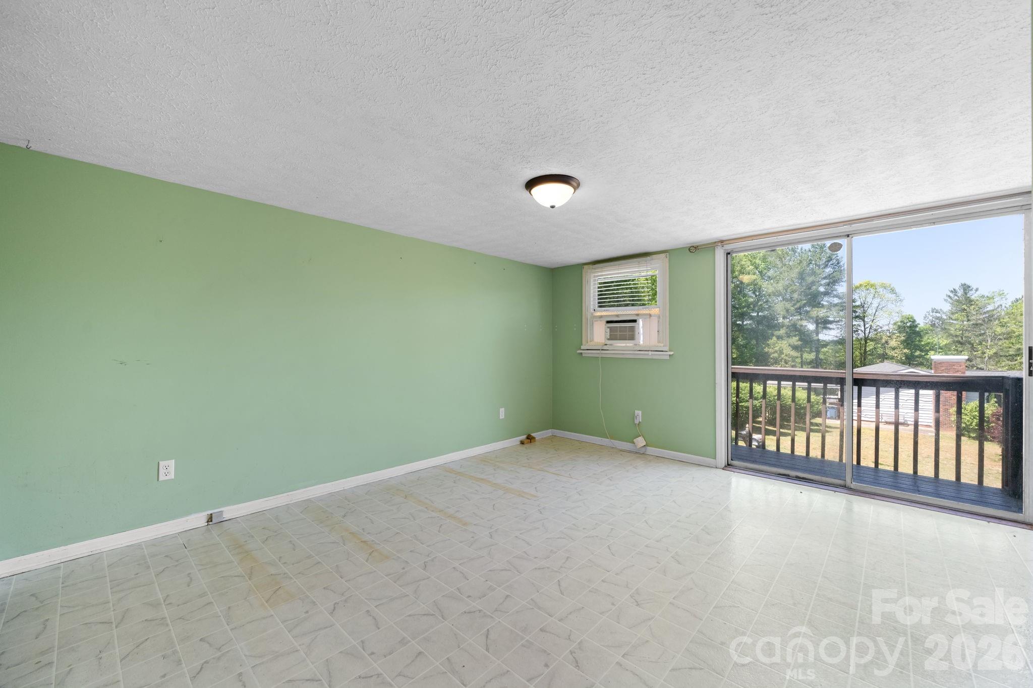 2113 White Pine Drive Property Photo 26