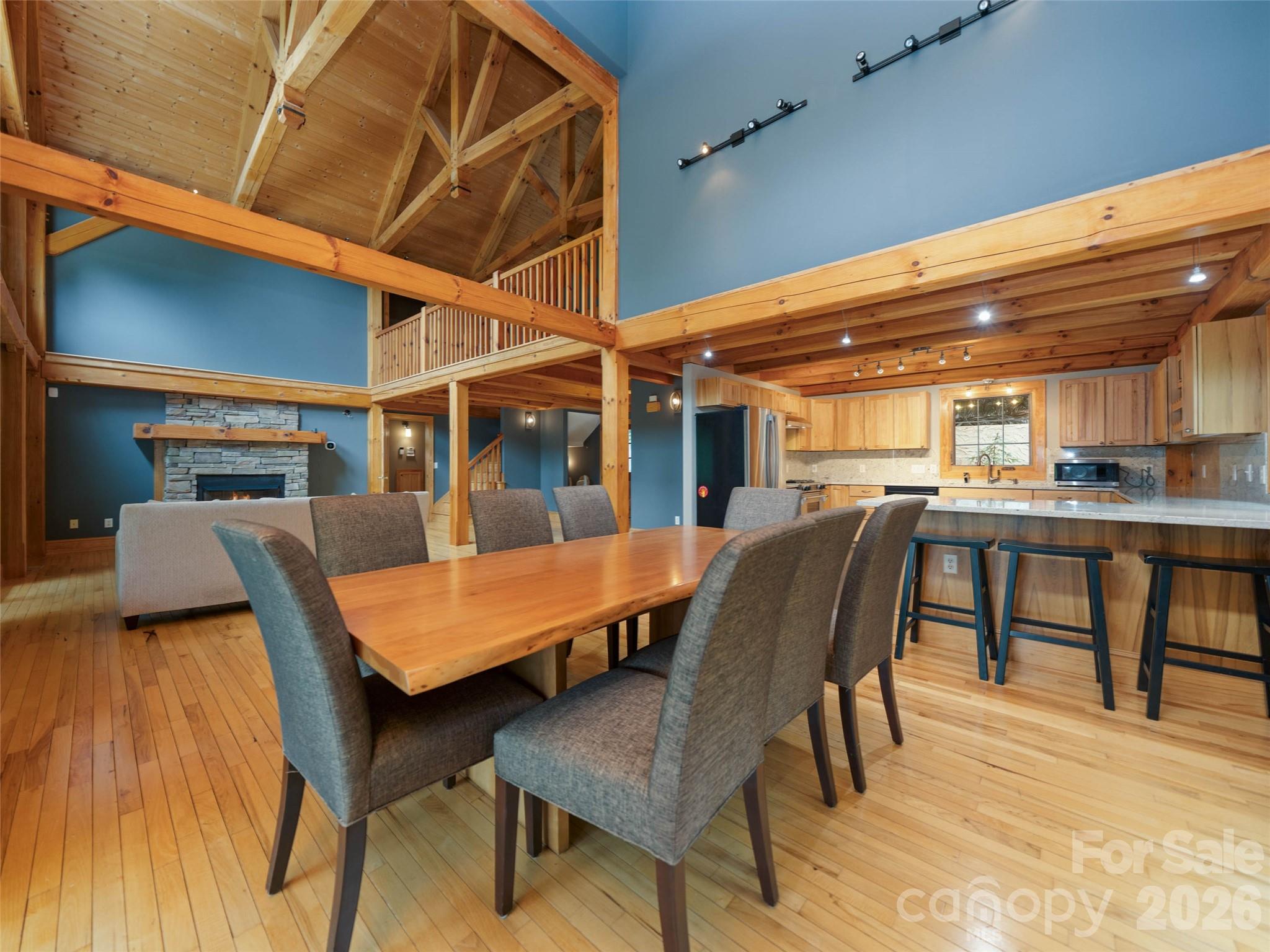 82 Red Oak Drive Property Photo 14