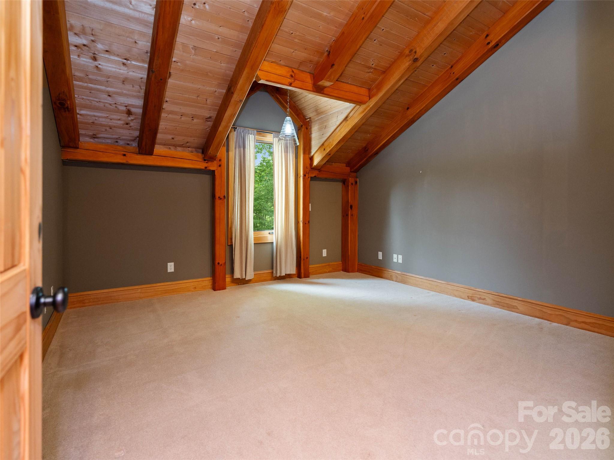 82 Red Oak Drive Property Photo 29