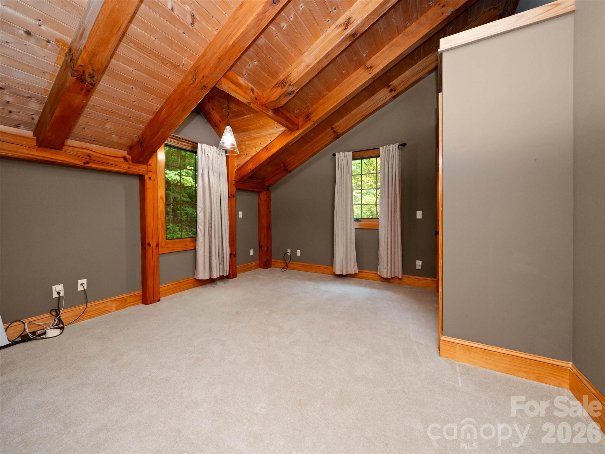 82 Red Oak Drive Property Photo 33