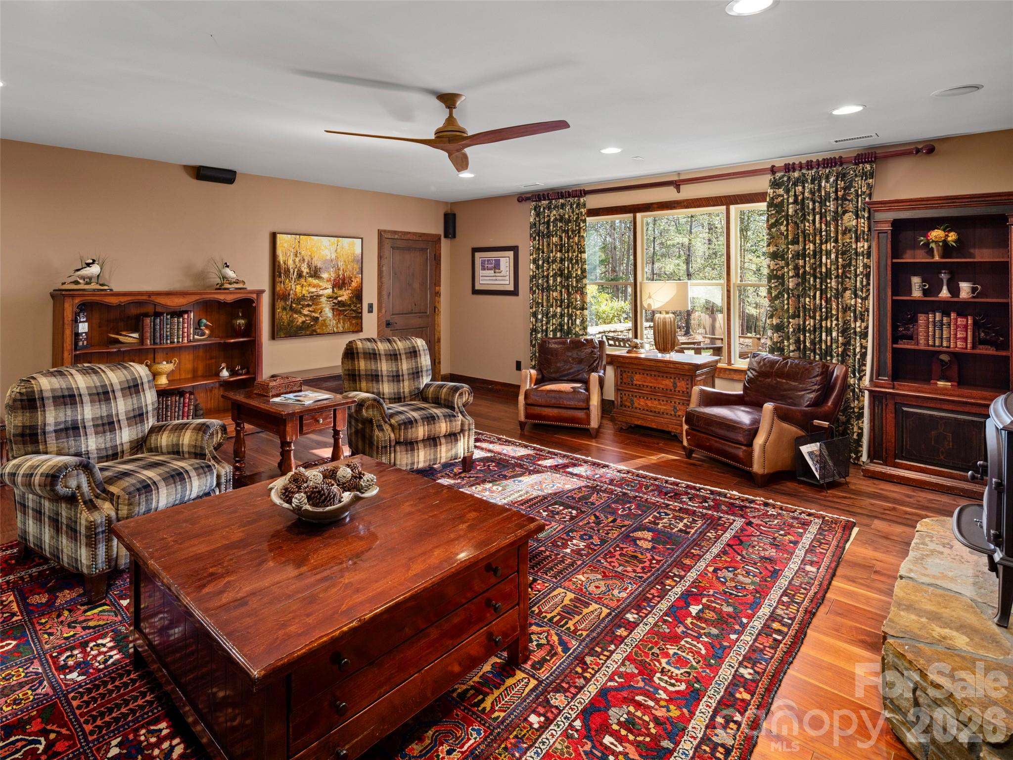 701 Baneberry Court Property Photo 20