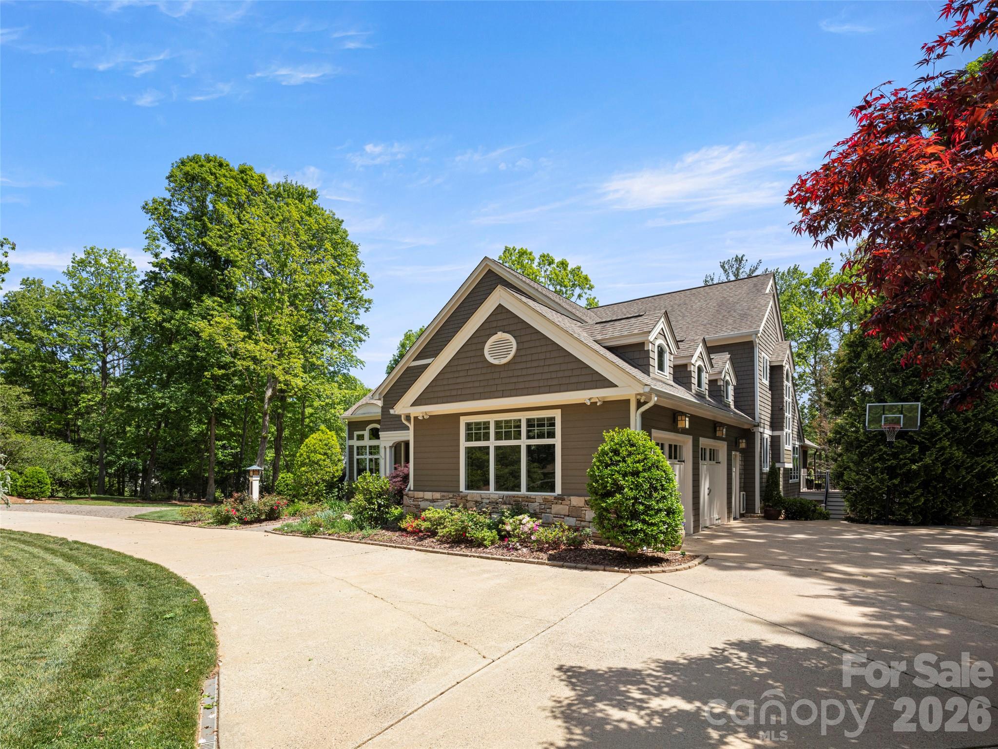 701 Baneberry Court Property Photo 46