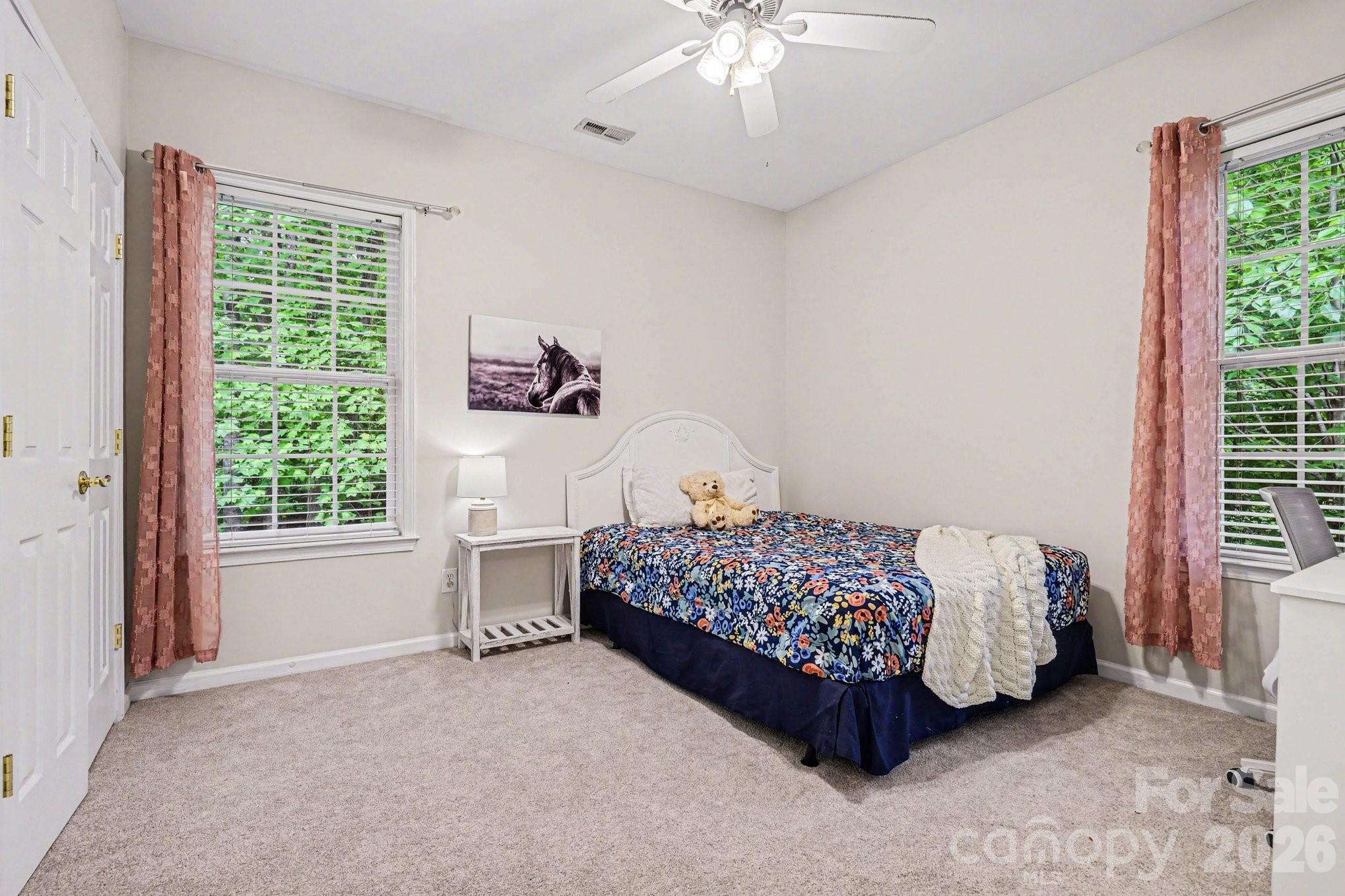 10501 Olde Irongate Lane Property Photo 14