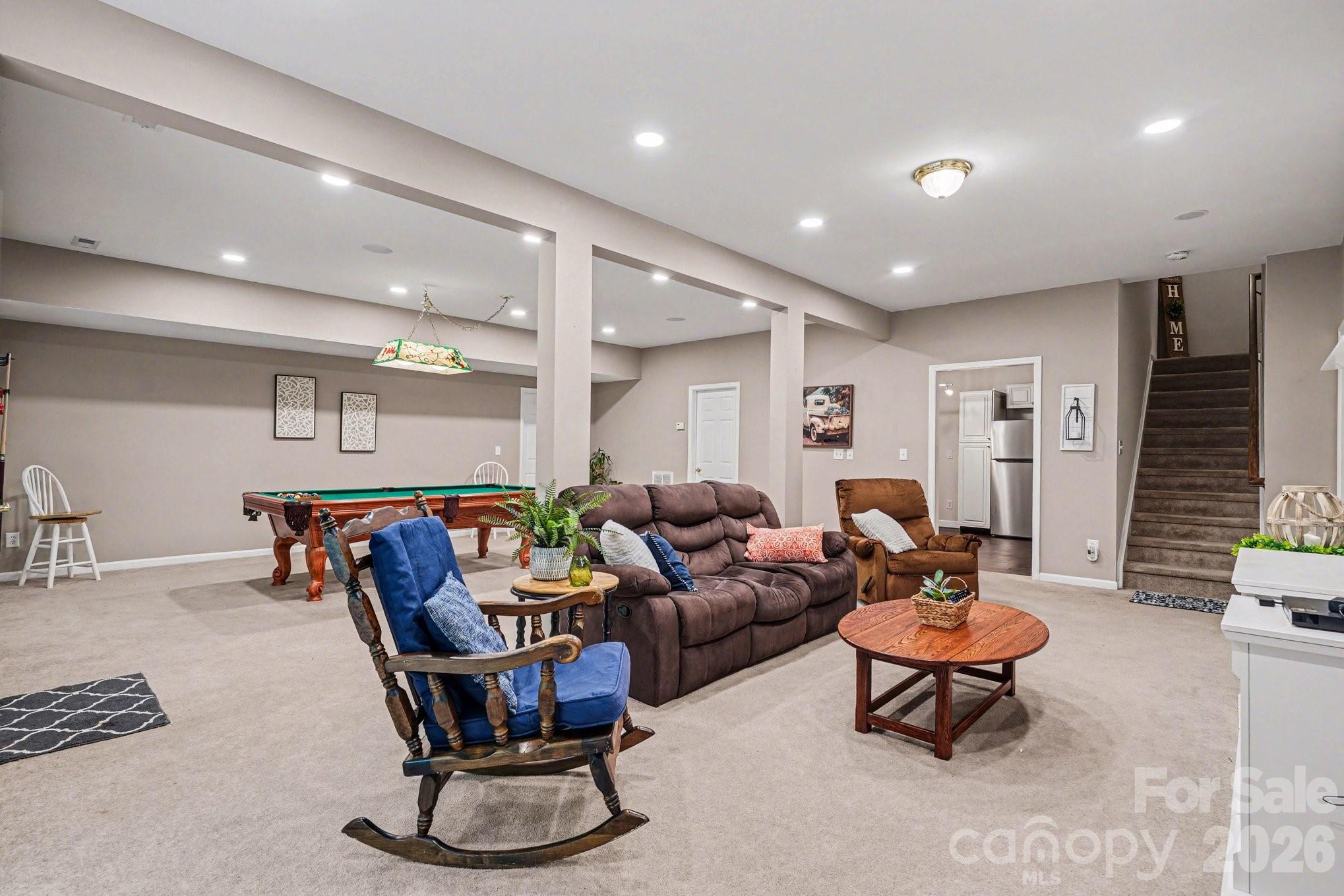10501 Olde Irongate Lane Property Photo 18
