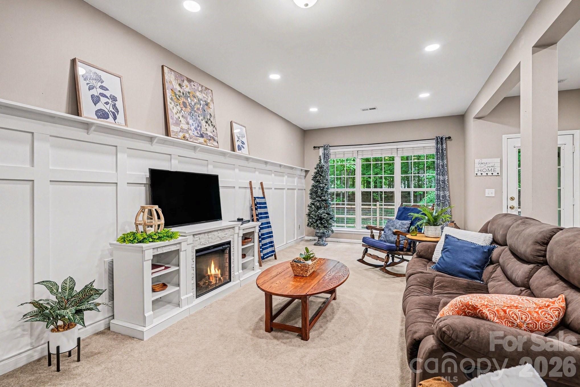 10501 Olde Irongate Lane Property Photo 19