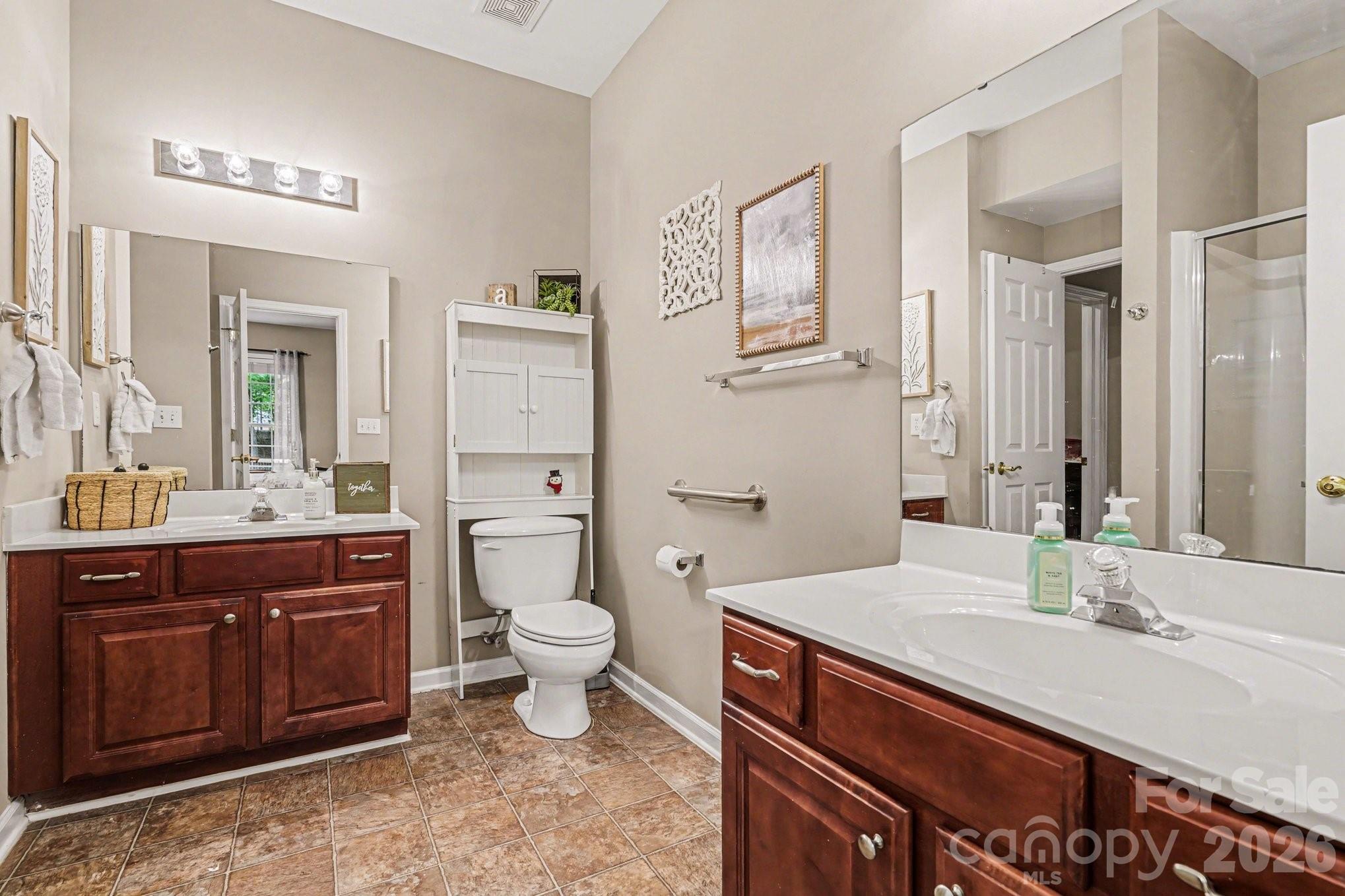 10501 Olde Irongate Lane Property Photo 26