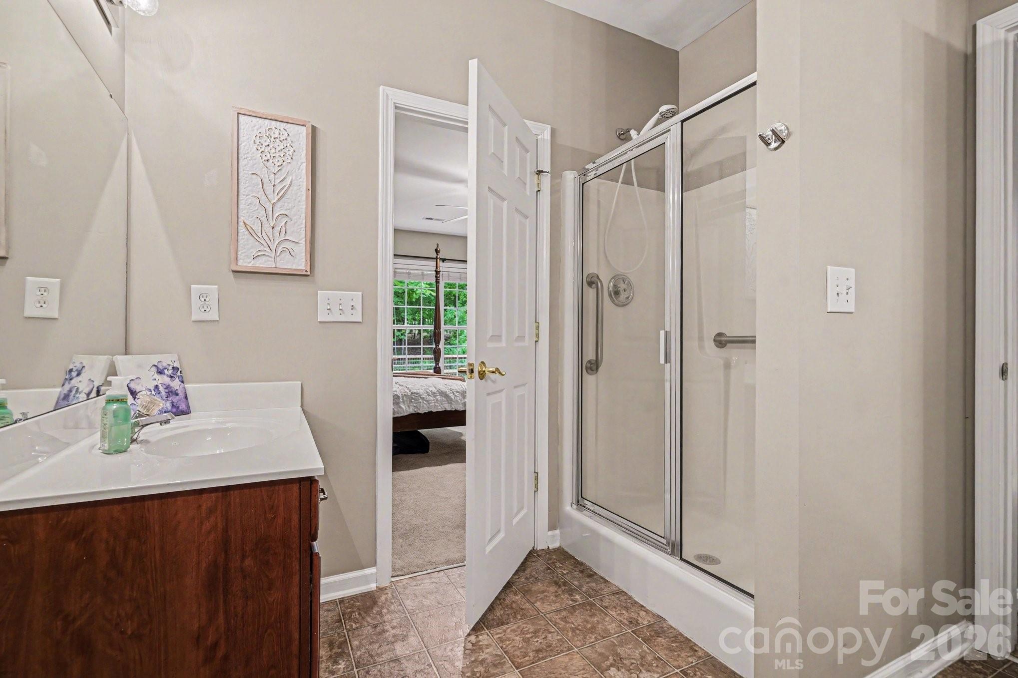 10501 Olde Irongate Lane Property Photo 27