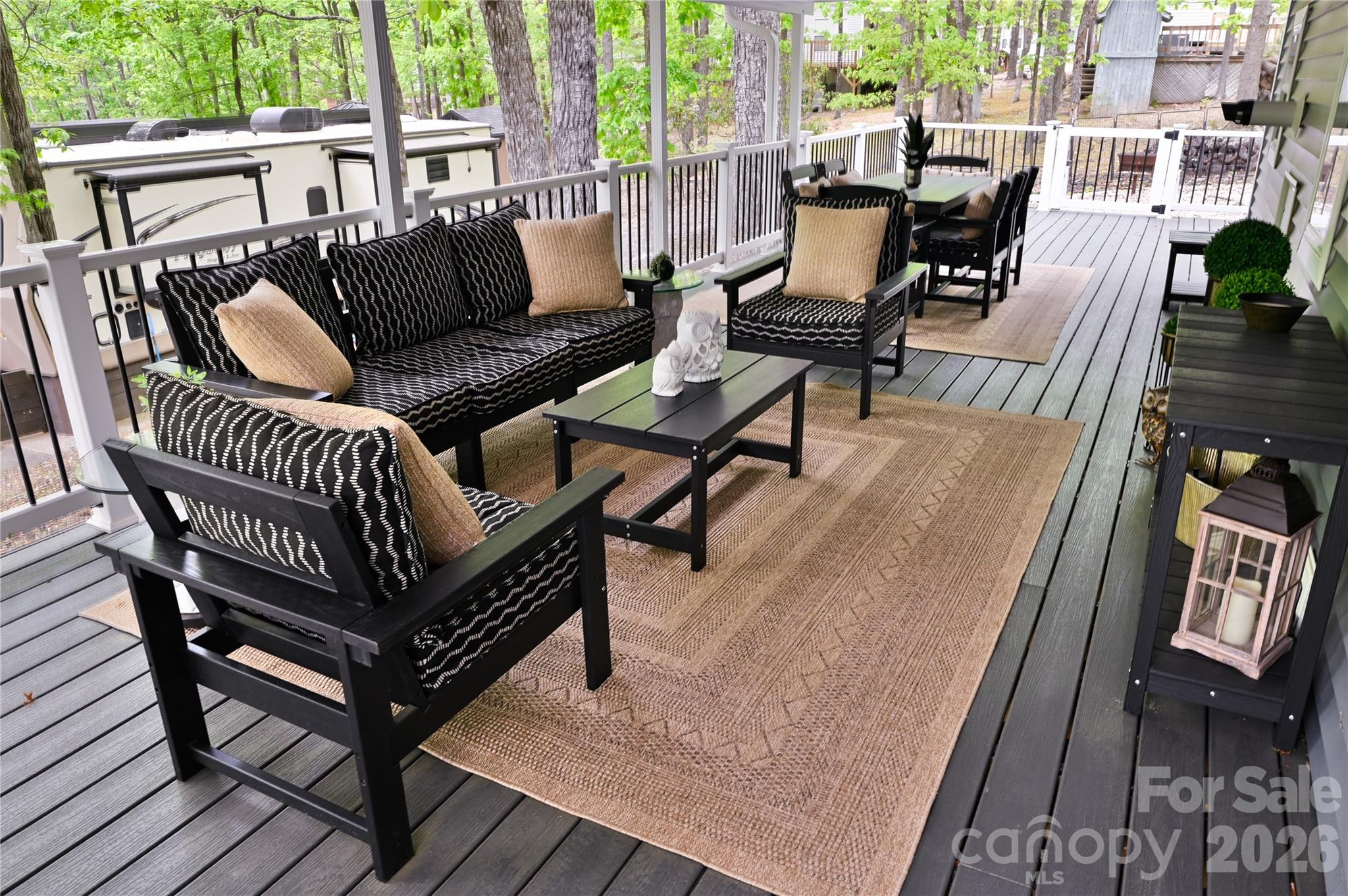 310 Laurelwood Lane Property Photo 24