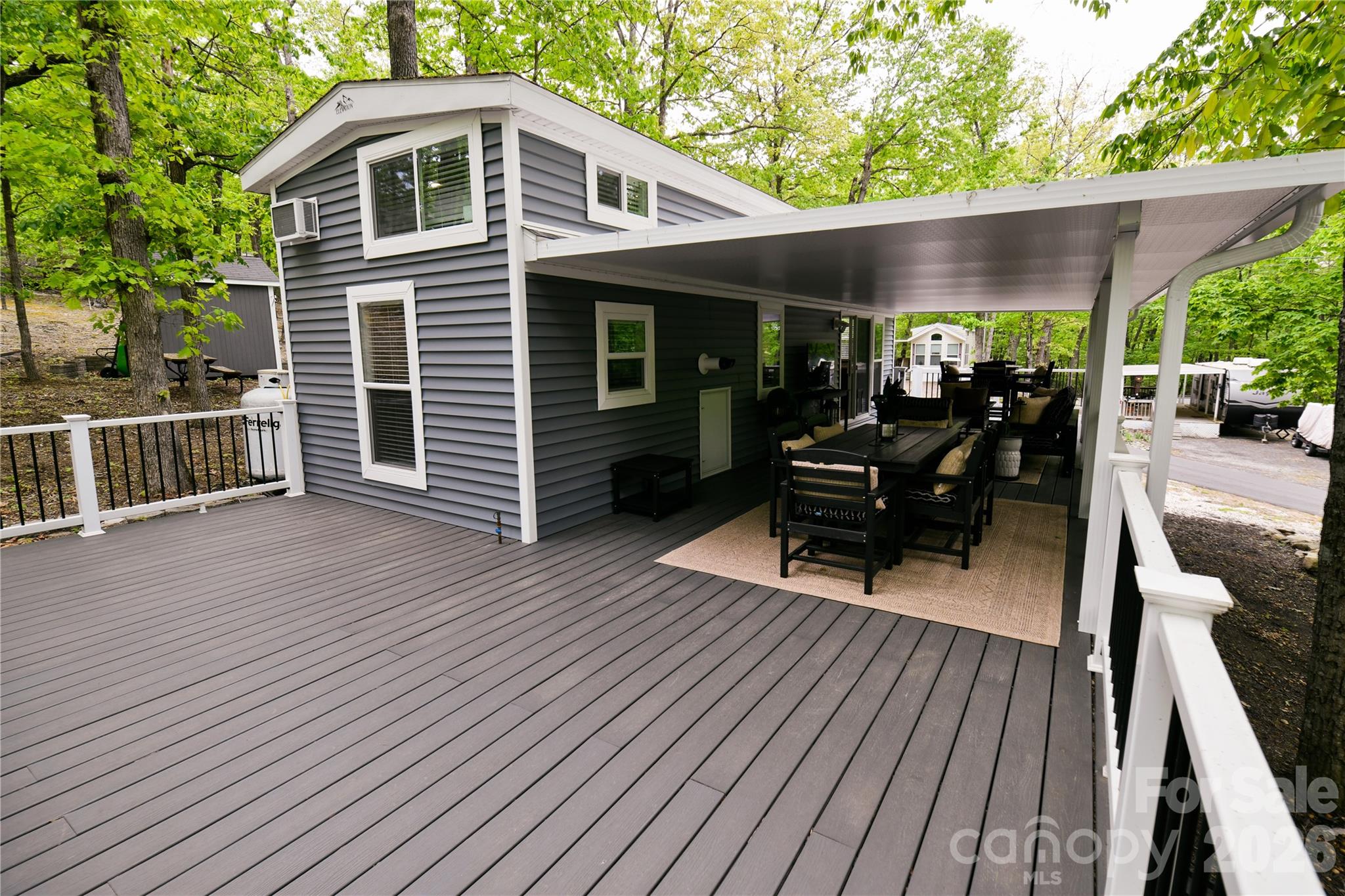 310 Laurelwood Lane Property Photo 27