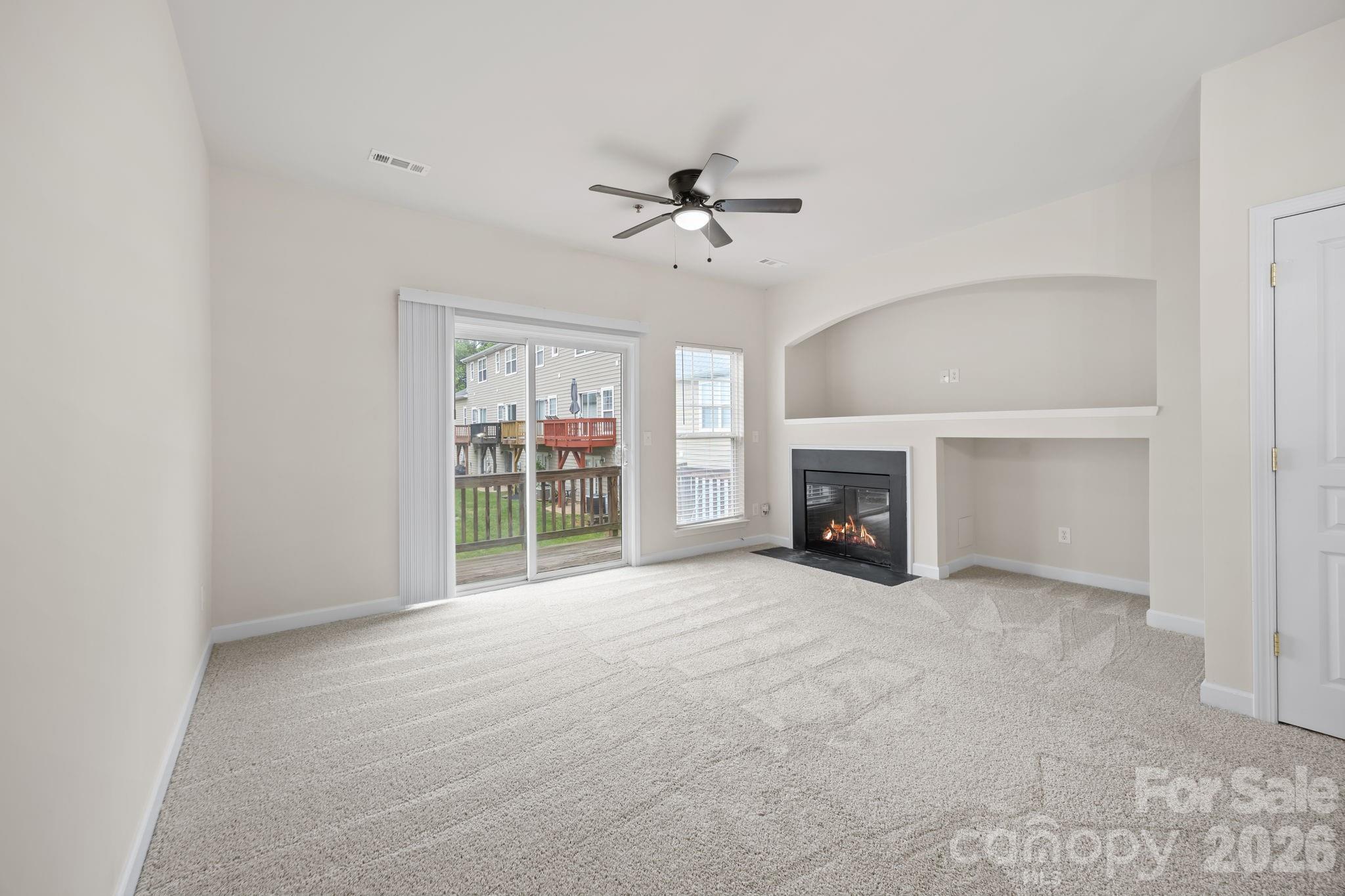 2750 Avalon Loop Road Property Photo 8