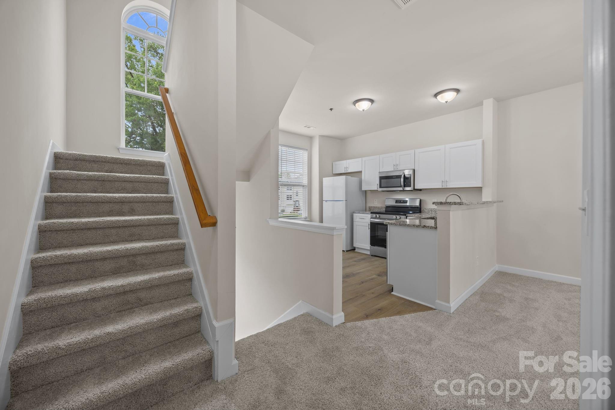 2750 Avalon Loop Road Property Photo 13