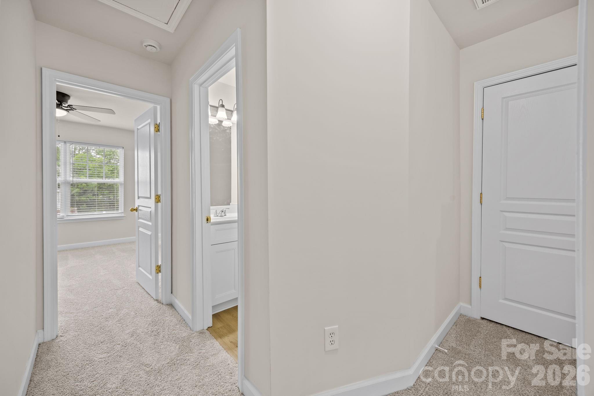 2750 Avalon Loop Road Property Photo 15