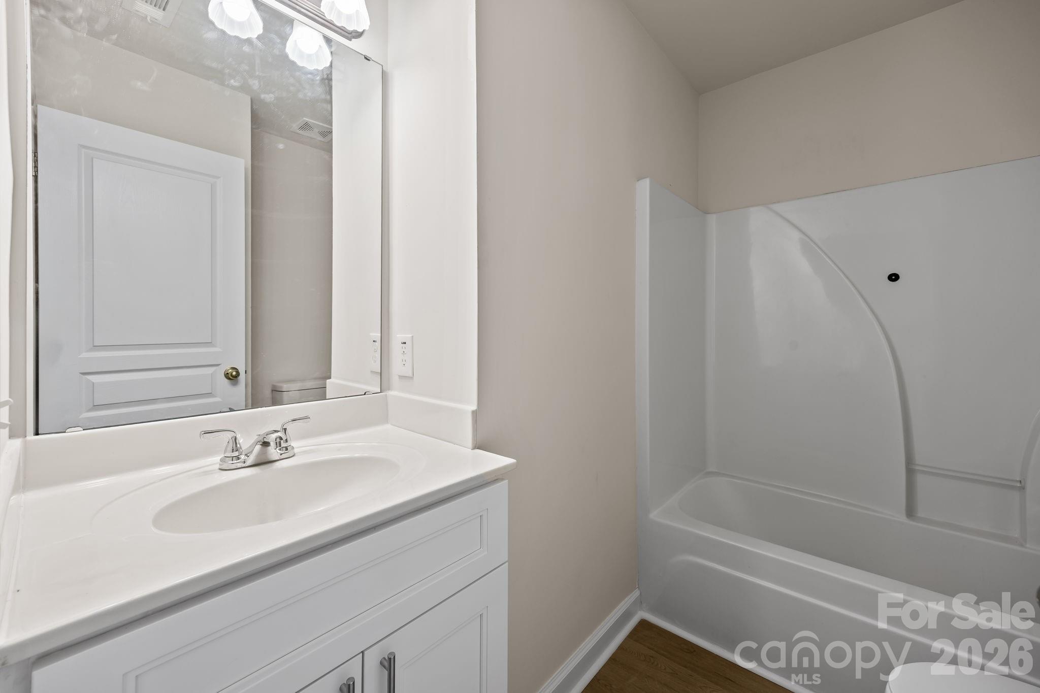 2750 Avalon Loop Road Property Photo 23