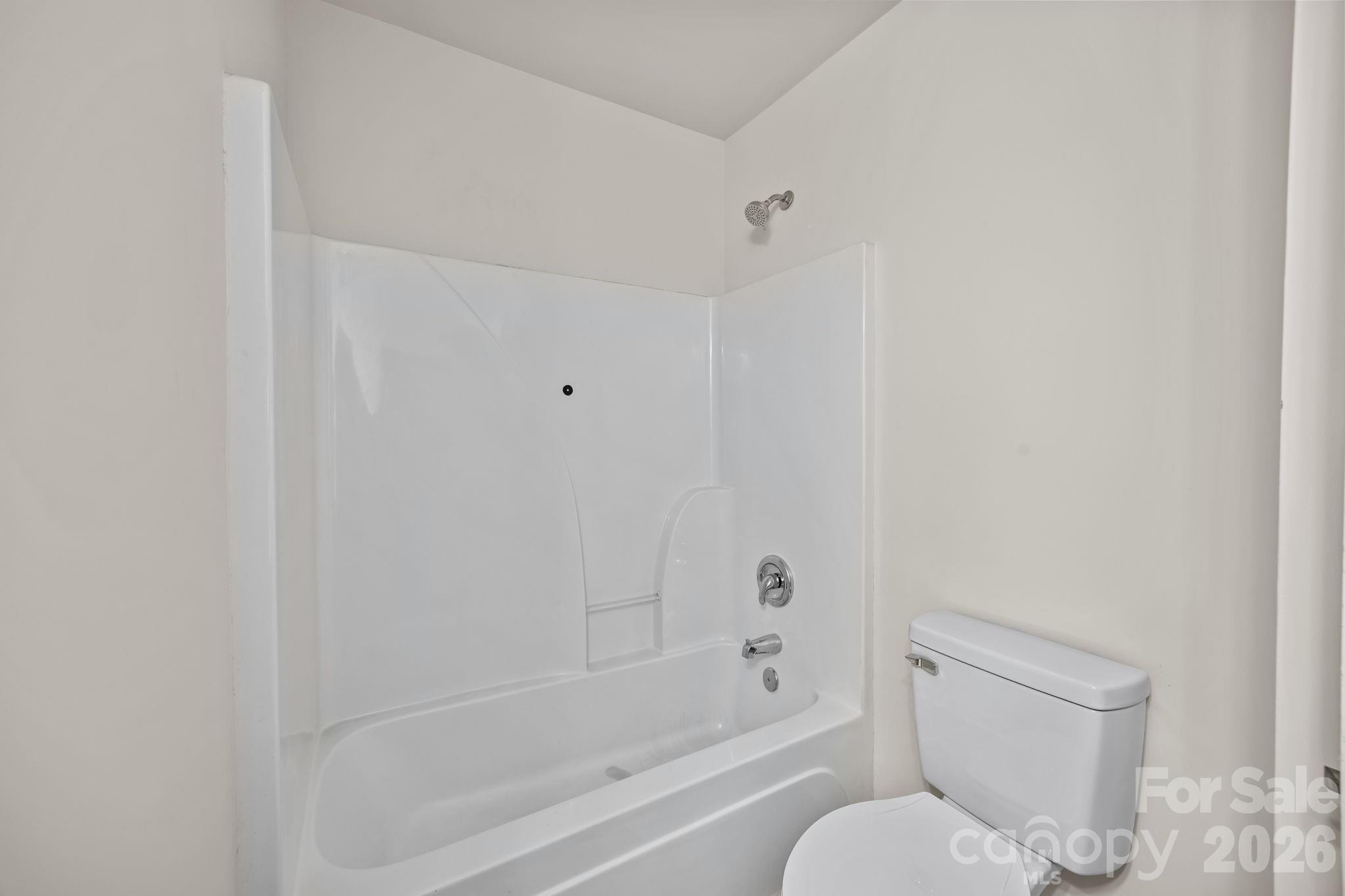 2750 Avalon Loop Road Property Photo 24