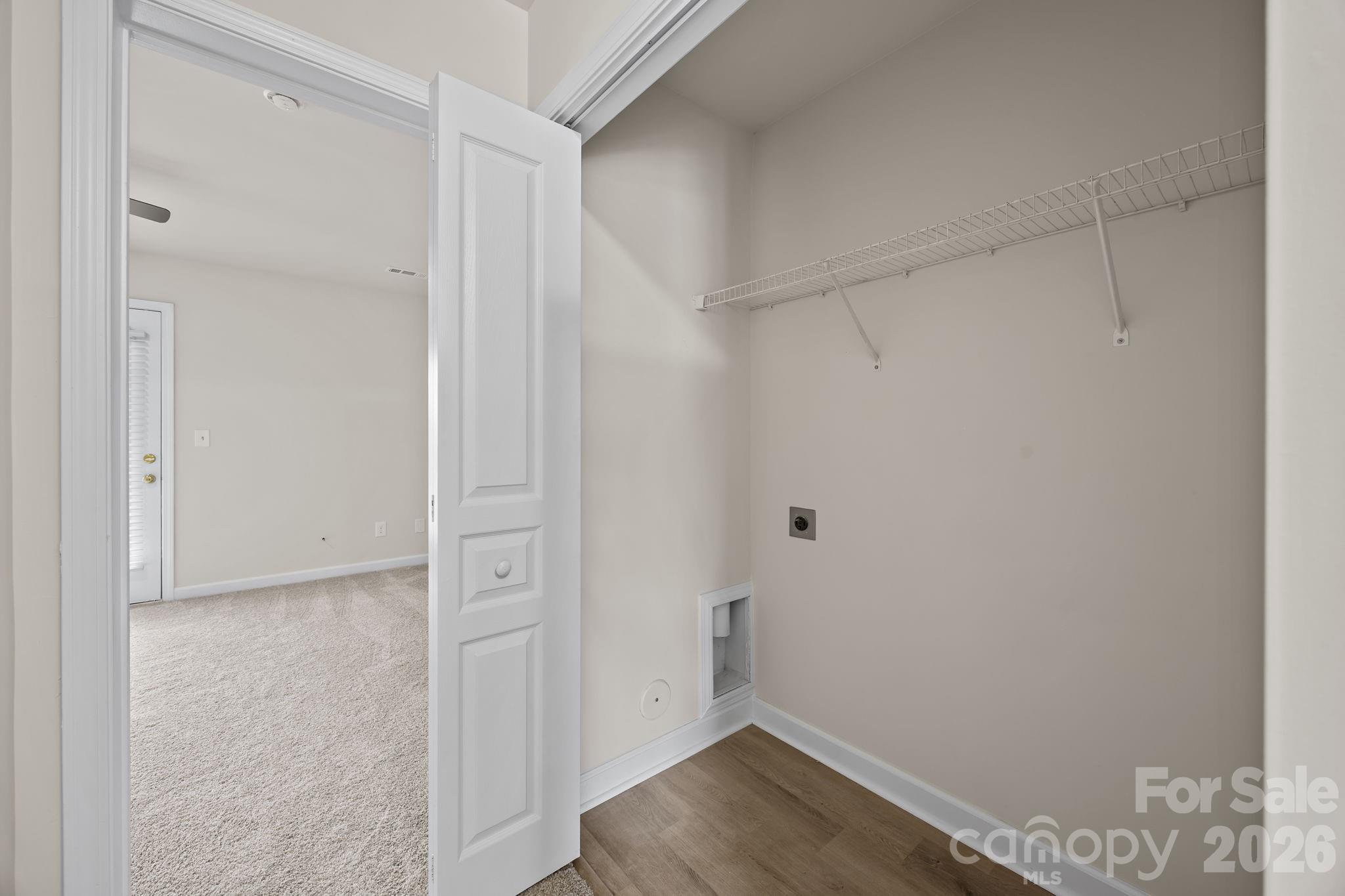 2750 Avalon Loop Road Property Photo 27